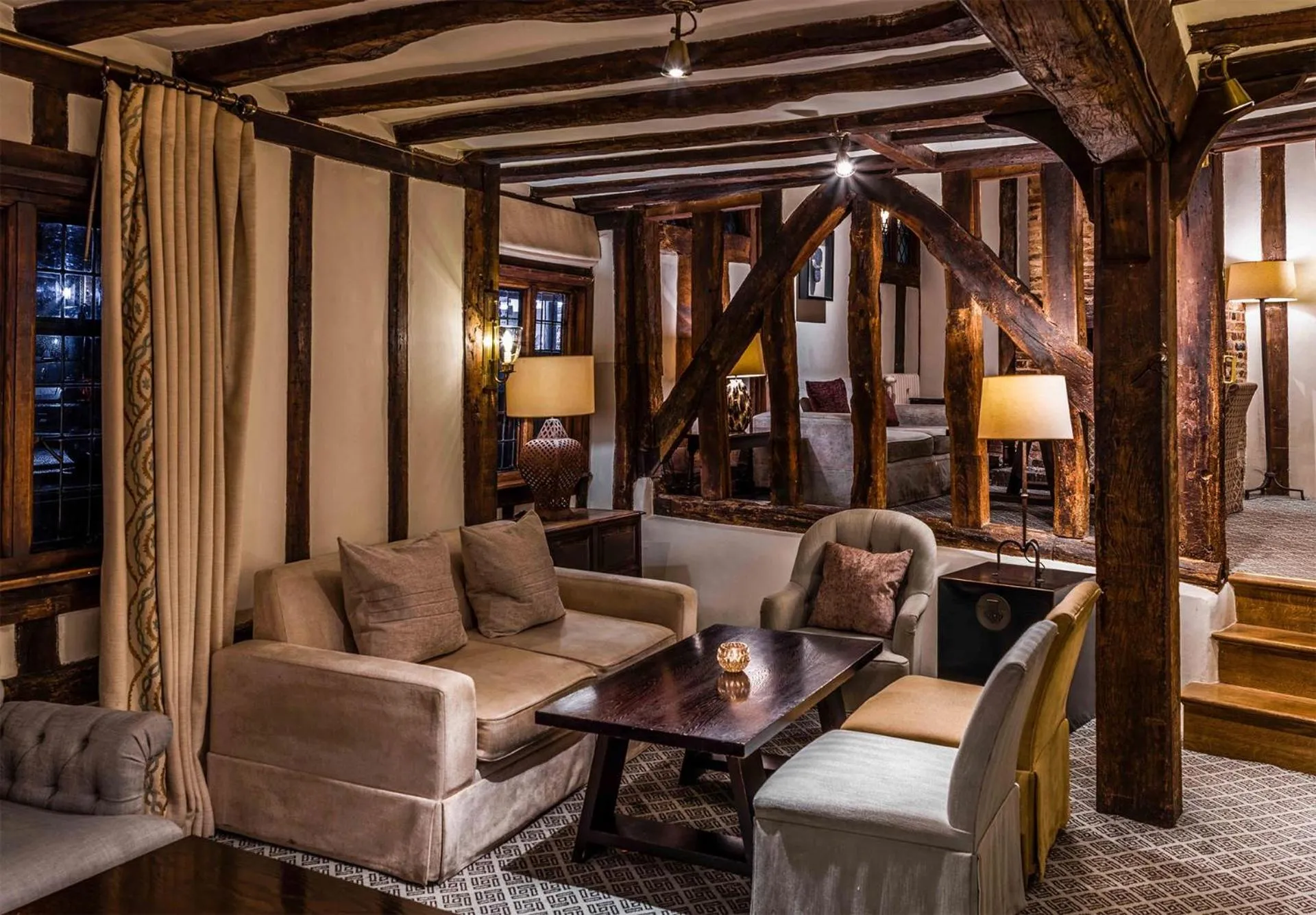 Communal lounge/ TV room in Swan Hotel & Spa