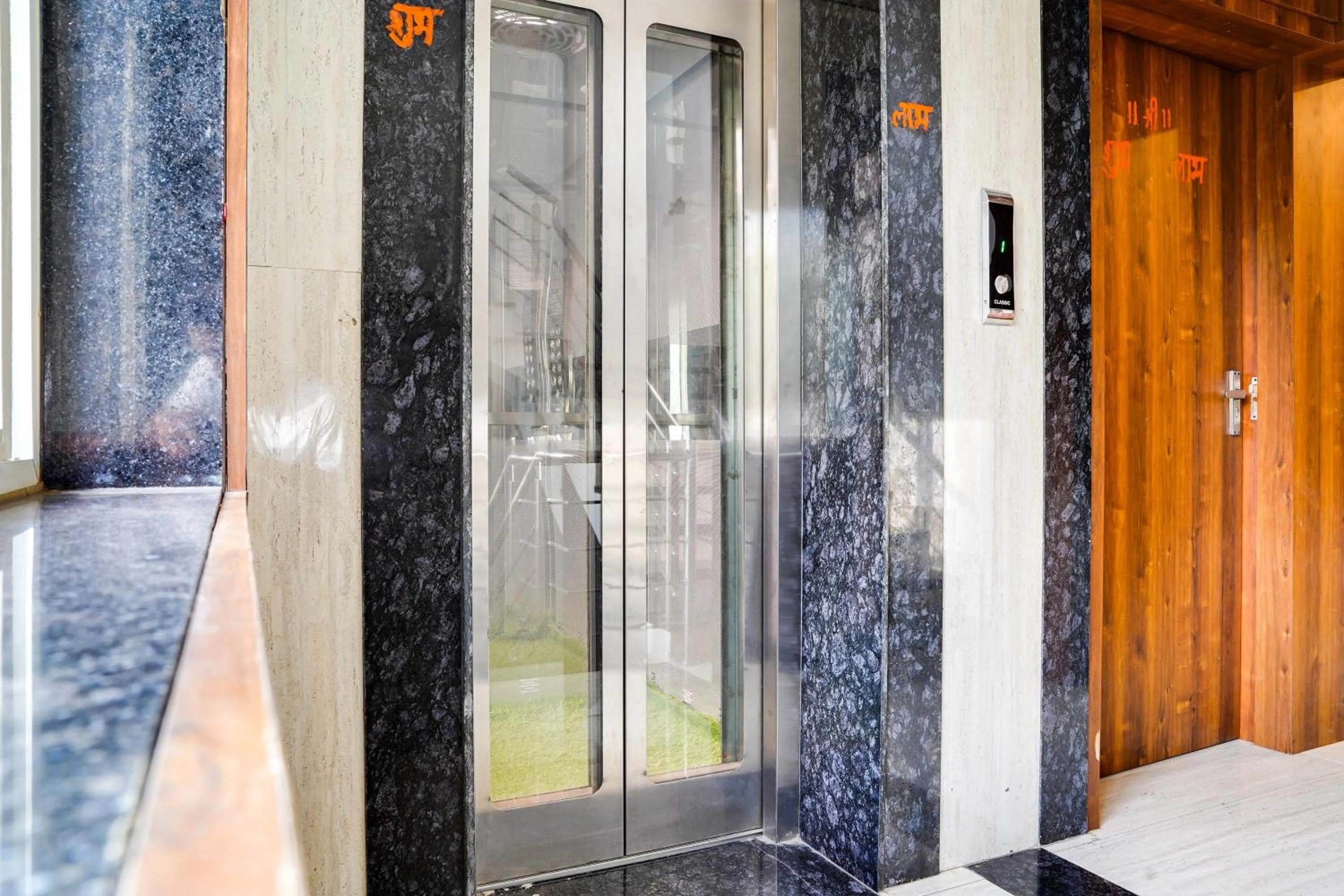 Lobby or reception in Hotel O Golden Pearl