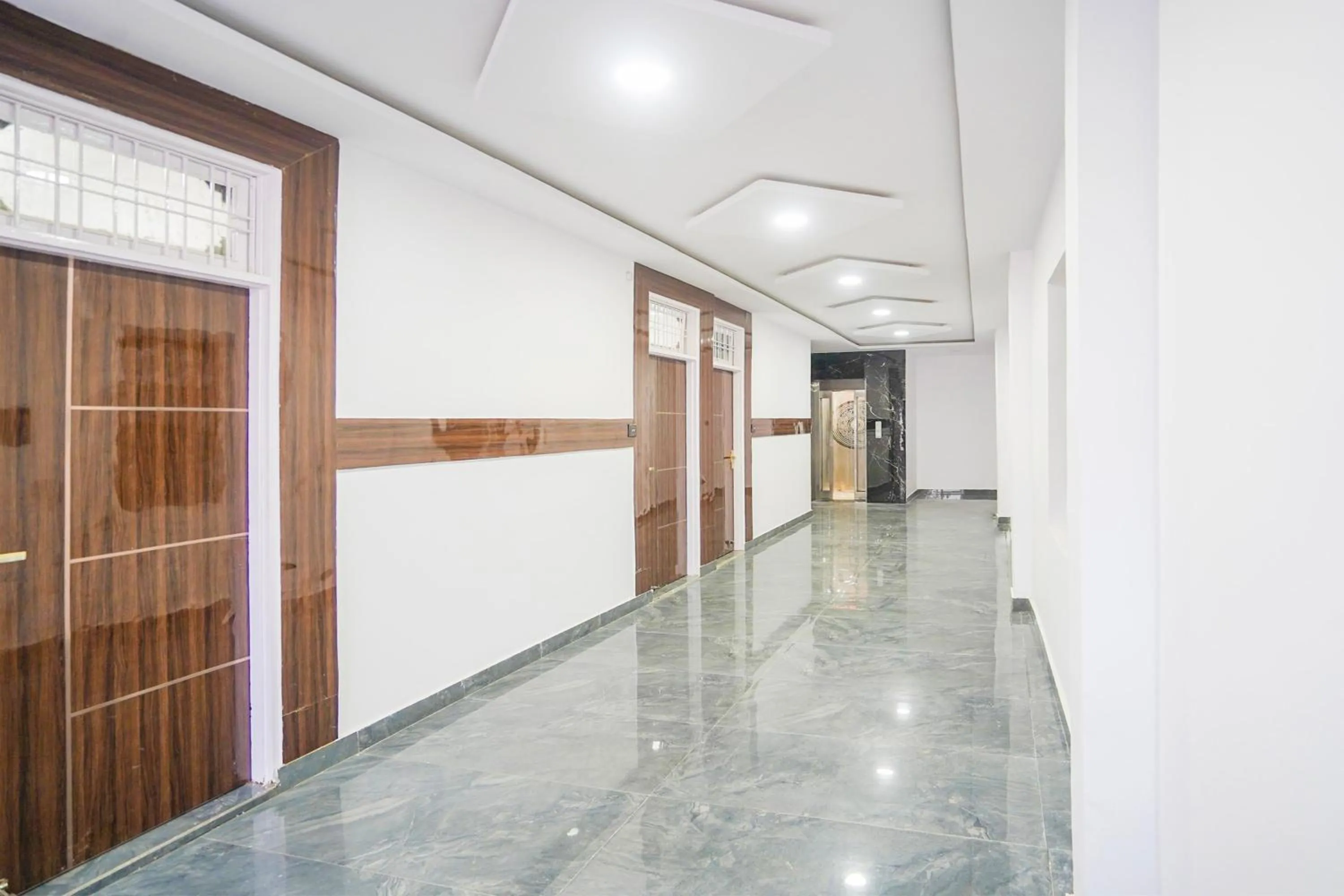 Lobby or reception in Hotel O Shivankar Paradise