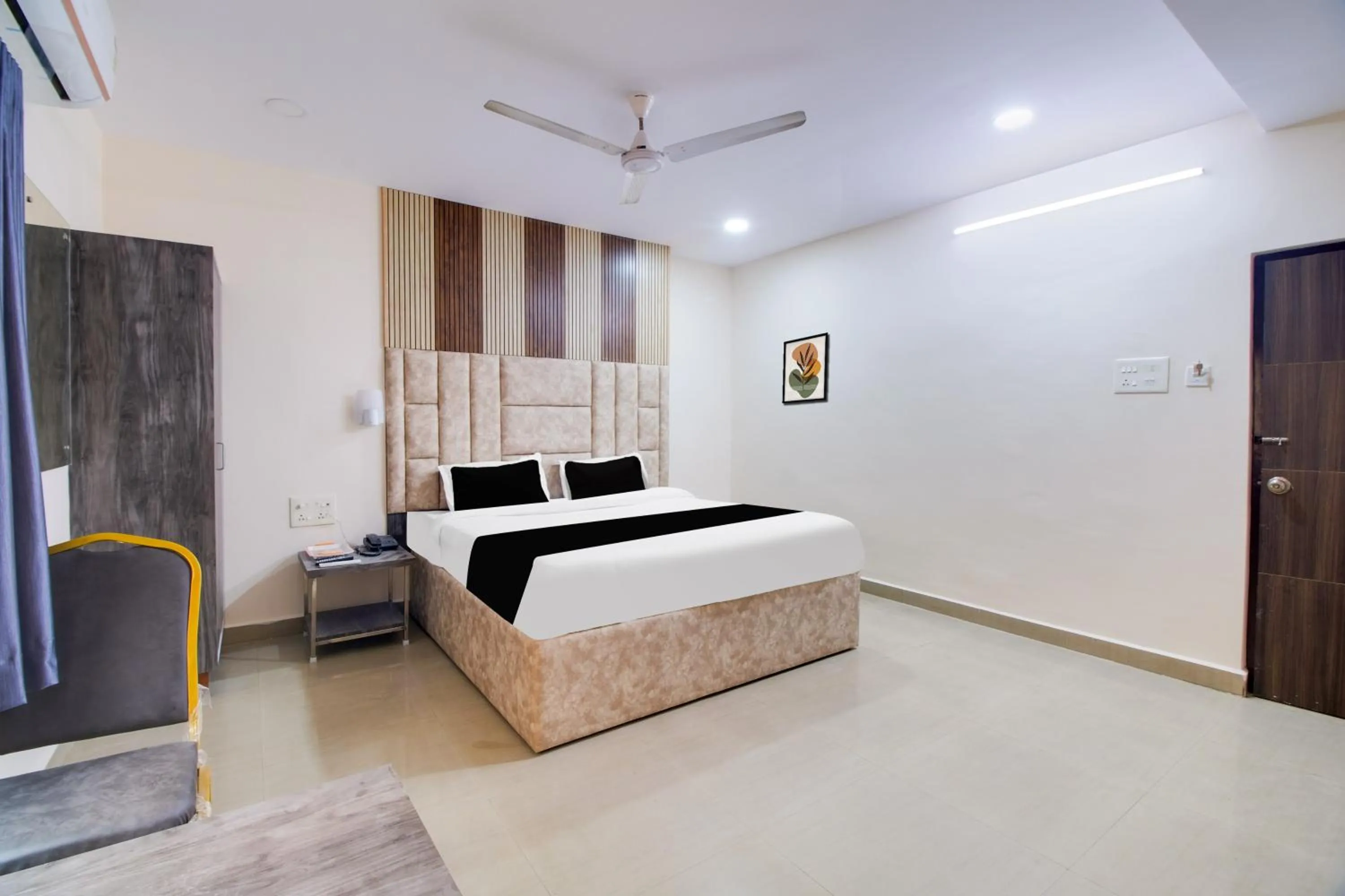 Bedroom, Bed in Hotel O Sai Capital