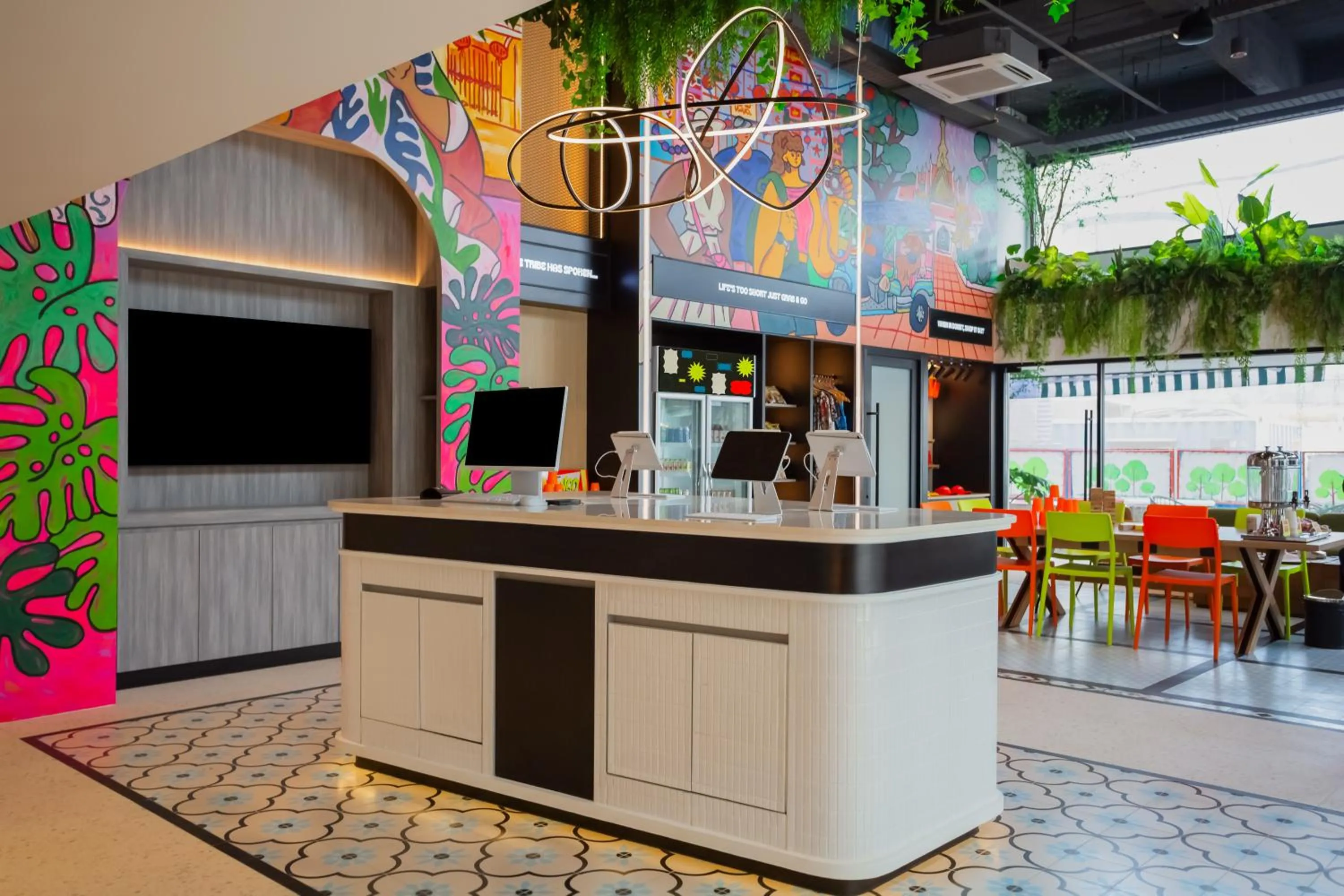 Lobby or reception in Lub d Bangkok Chinatown - Steps from Sam Yod MRT Station