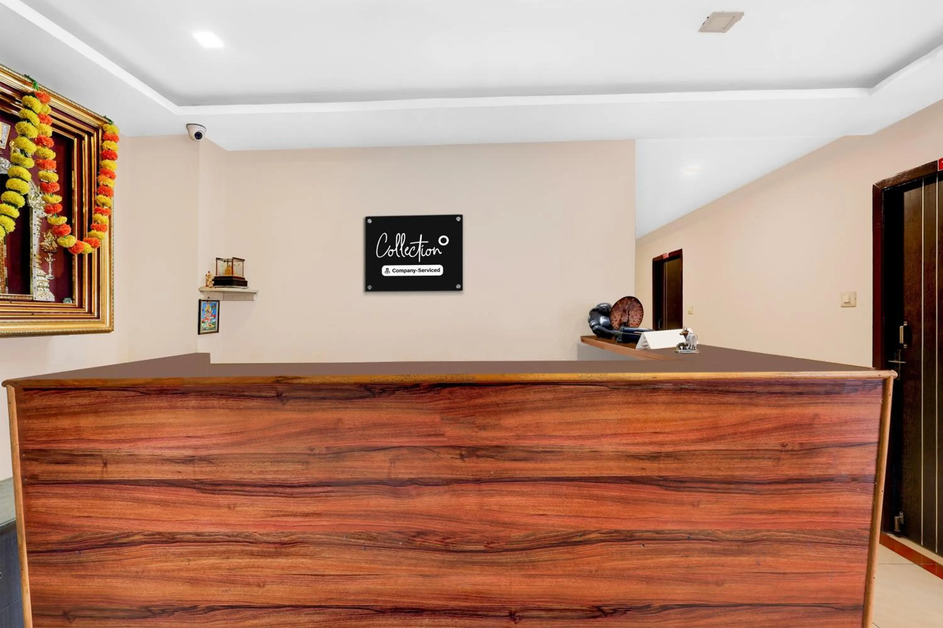 Hotel O Benz Circle Crossway Vijayawada Formerly Akshaya Elite