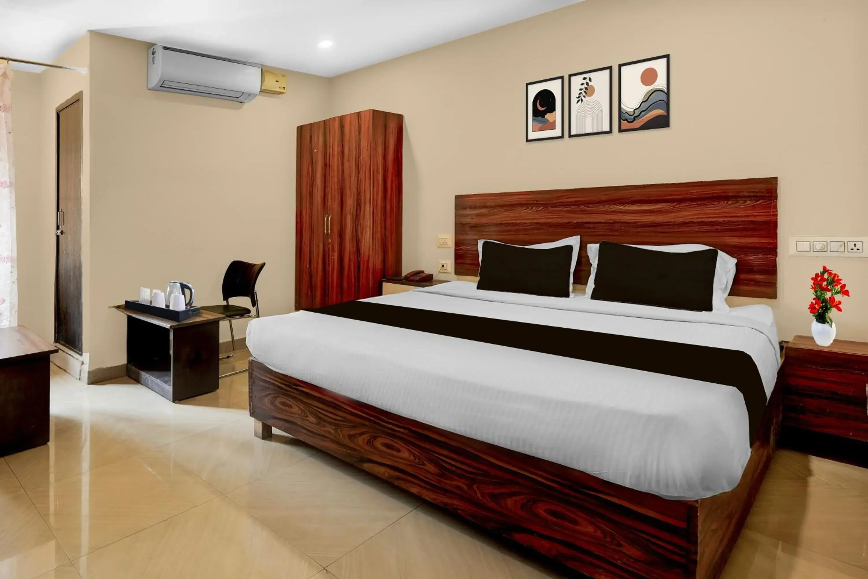 Standard Double Room - single occupancy in Hotel O Benz Circle Crossway Vijayawada Formerly Akshaya Elite Standard Double Room - single occupancy in Hotel O Benz Circle Crossway Vijayawada Formerly Akshaya Elite