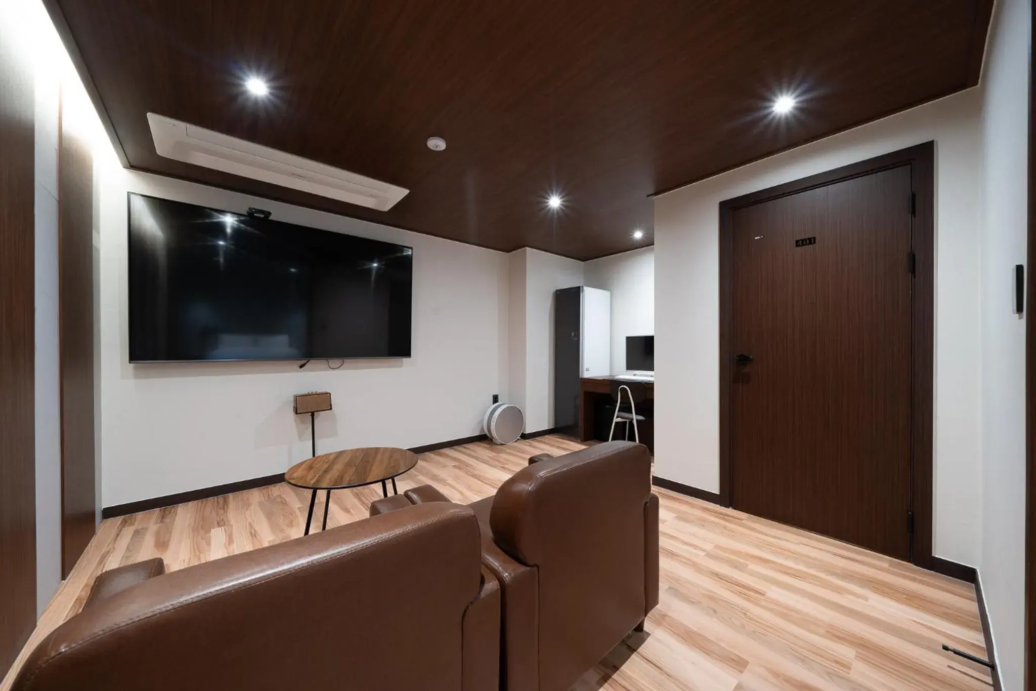 TV and multimedia in Gapyeong hotel GRAZIE TV and multimedia in Gapyeong hotel GRAZIE