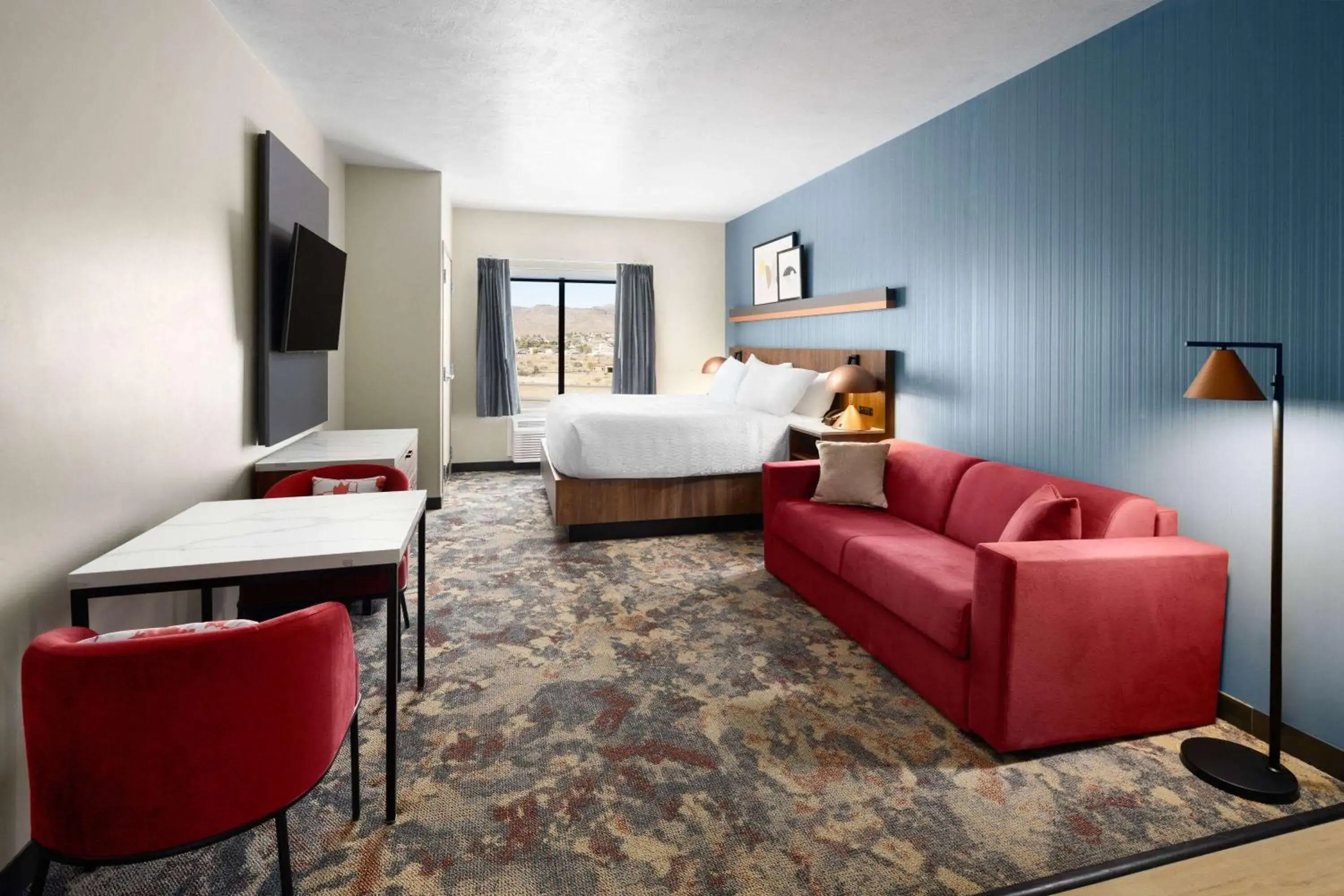 Photo of the whole room, Bed in Hawthorn Extended Stay by Wyndham Kingman Photo of the whole room, Bed in Hawthorn Extended Stay by Wyndham Kingman
