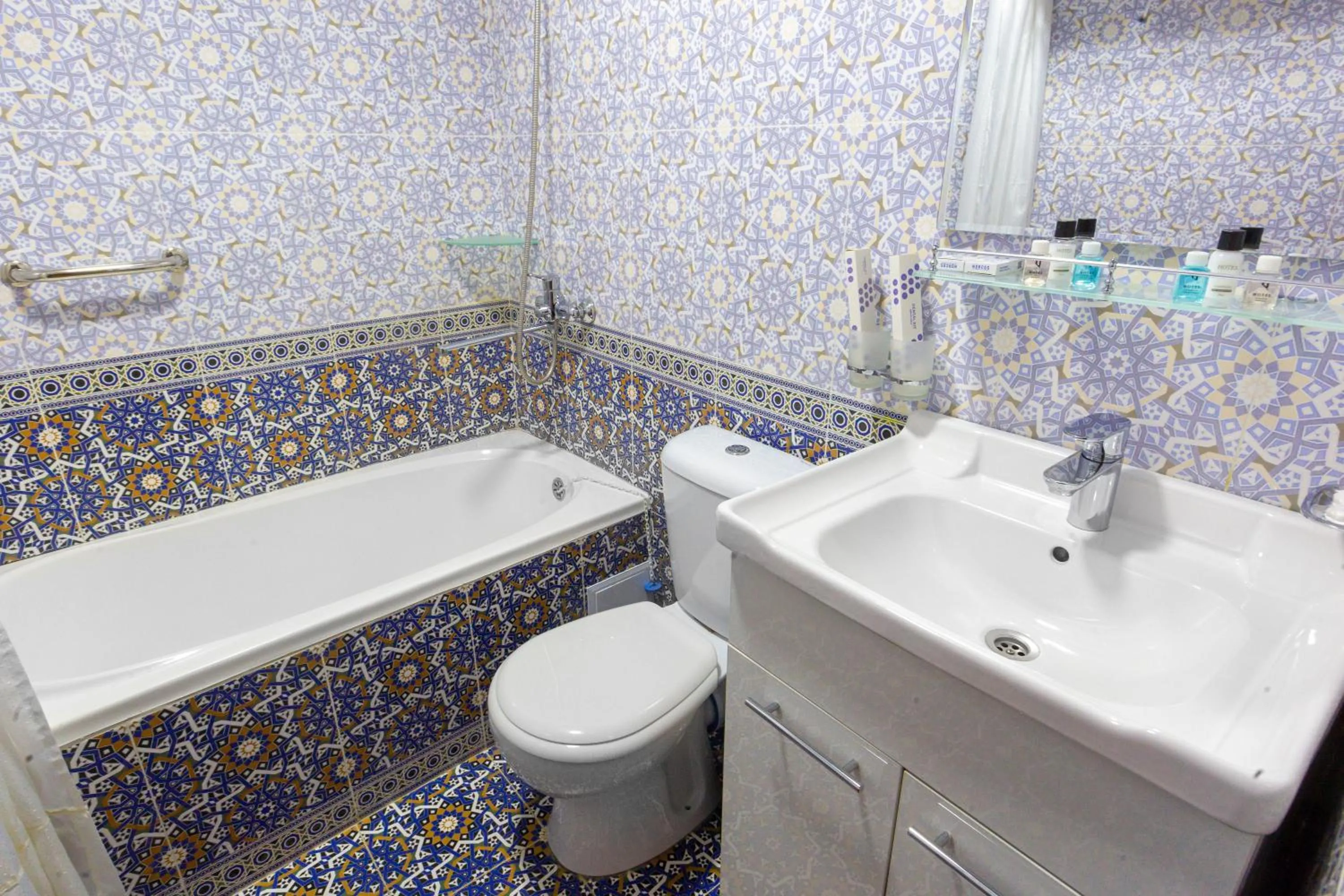 Toilet in Iman Hotel