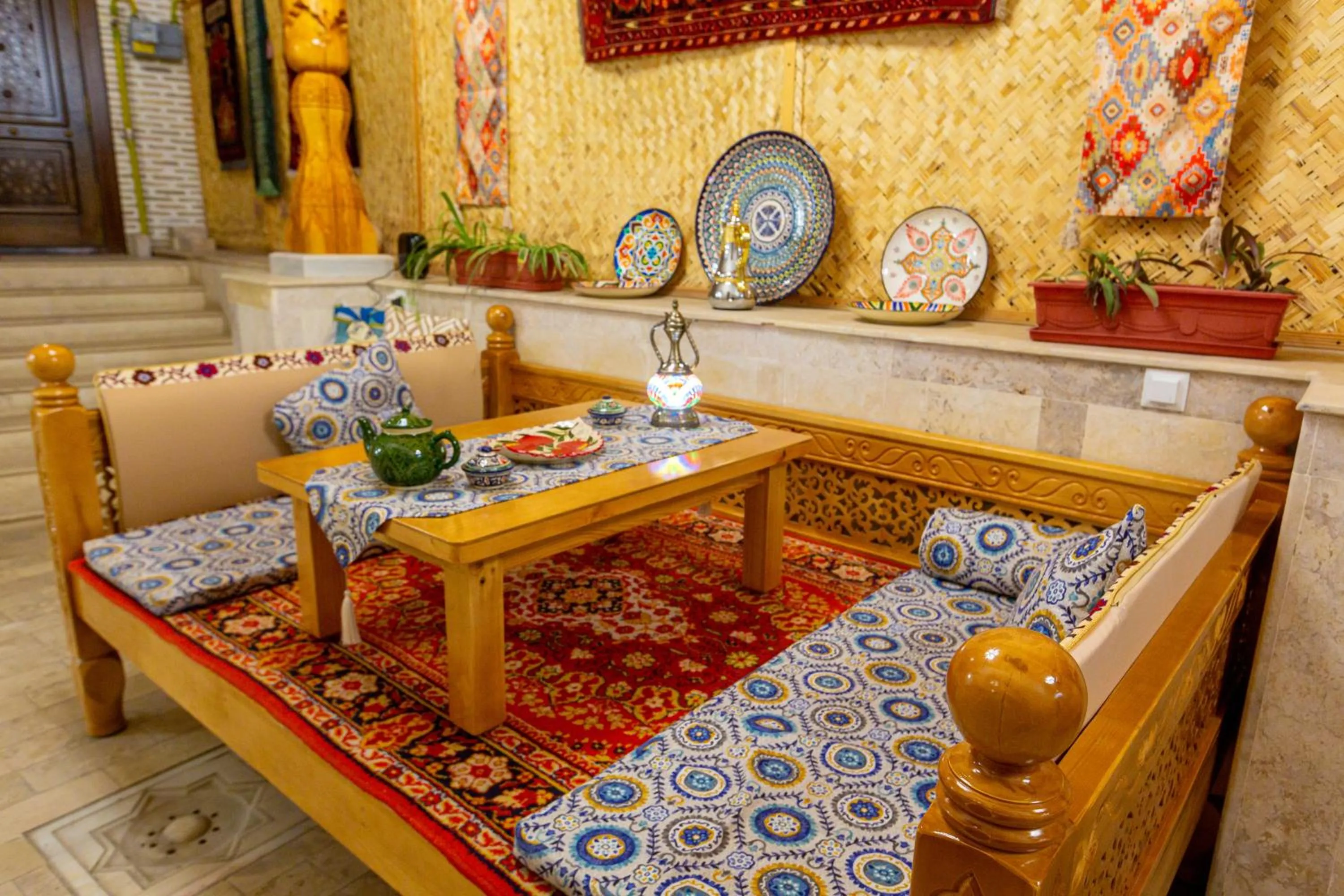 Living room in Iman Hotel