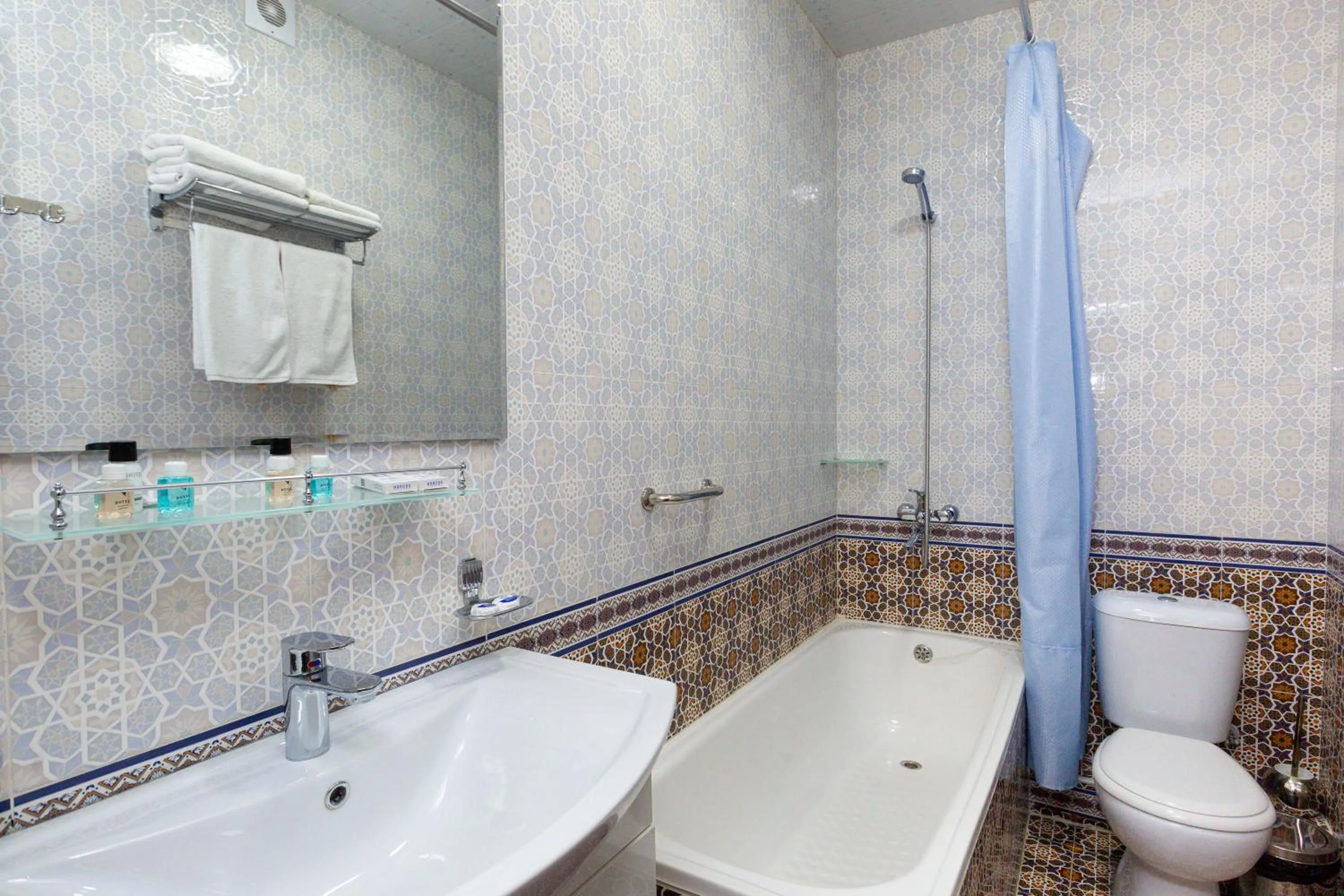 Shower in Iman Hotel