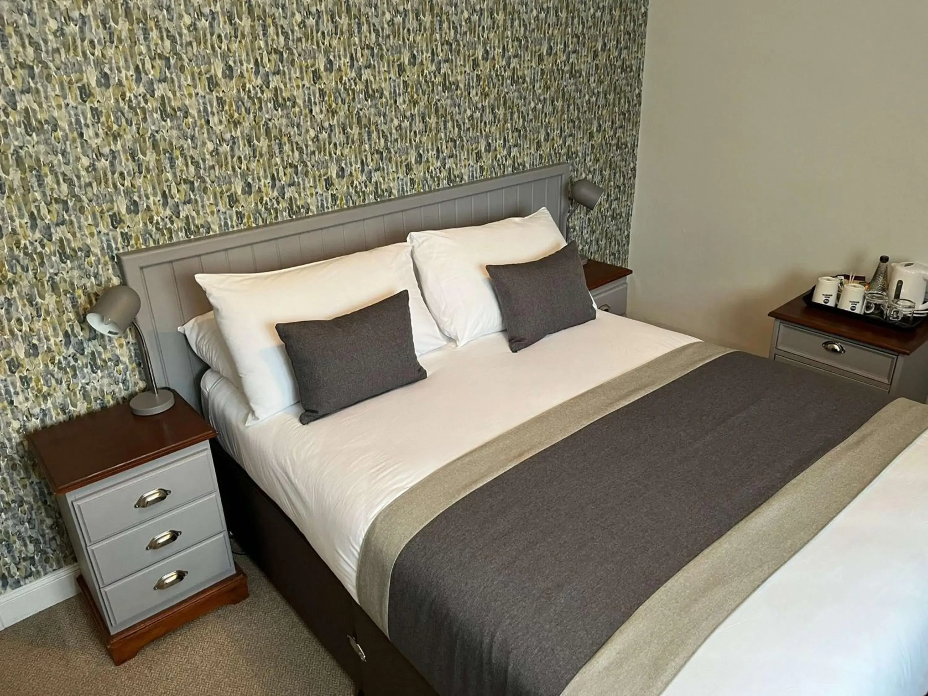 Standard Double Room in Best Western Valley Hotel Standard Double Room in Best Western Valley Hotel