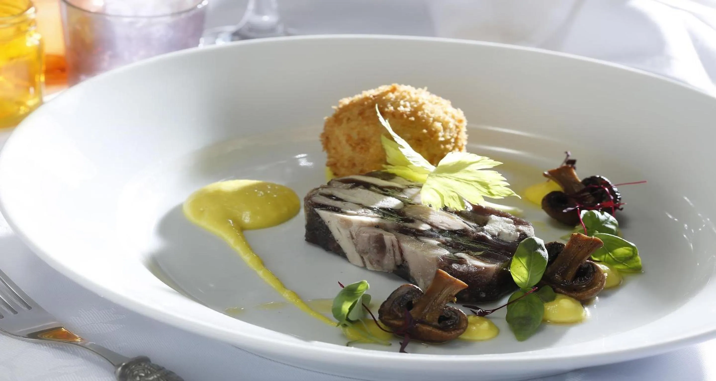 Restaurant/places to eat in Best Western Valley Hotel