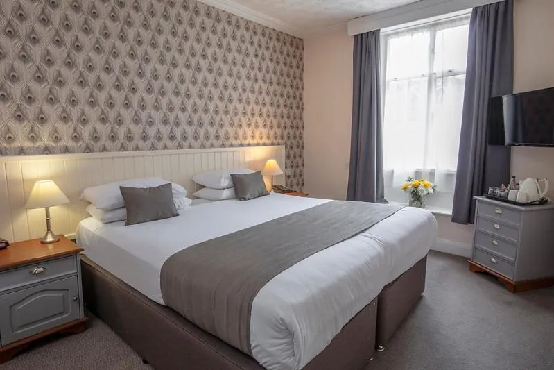 Bed in Best Western Valley Hotel