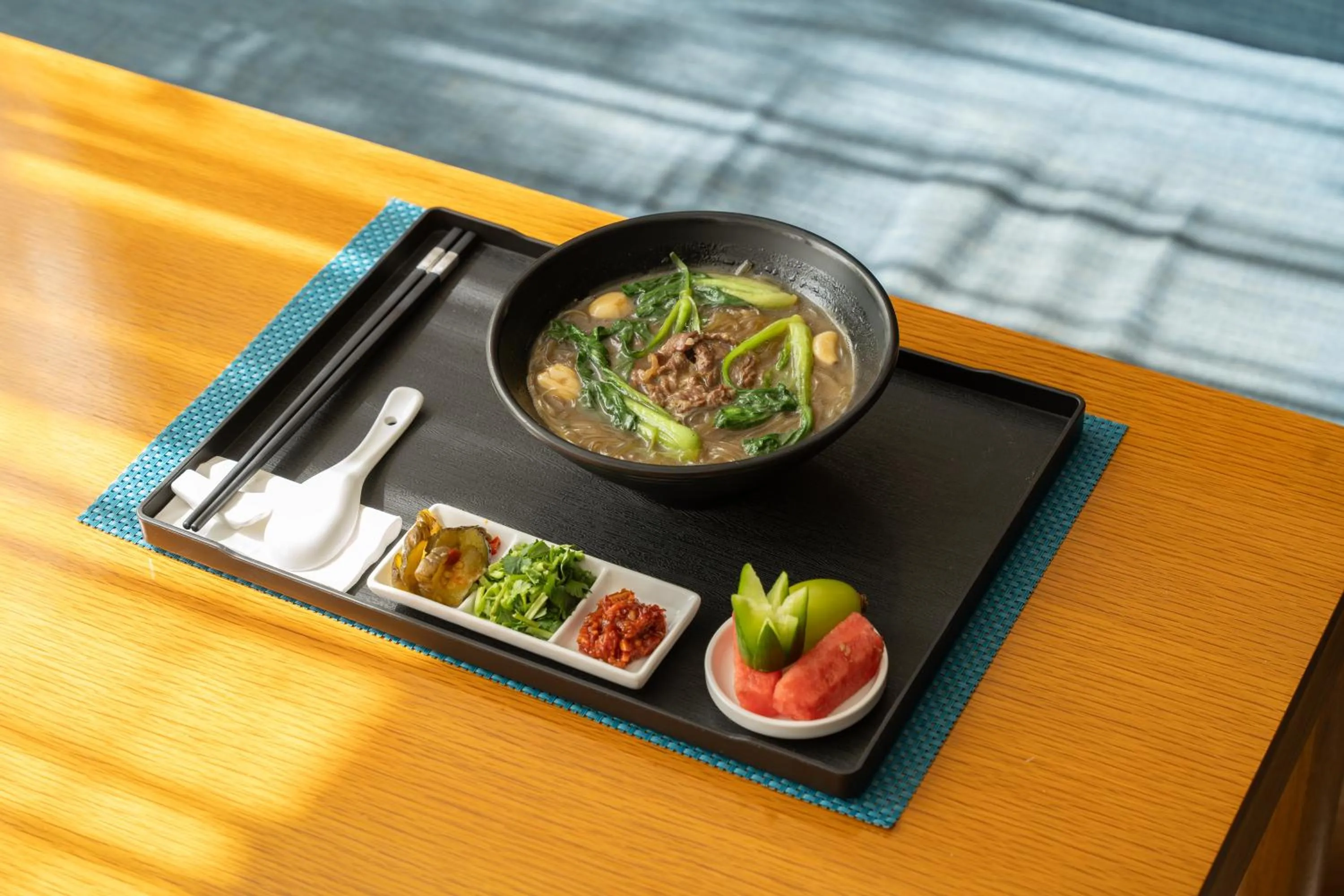 Restaurant/places to eat in SSAW Garden Hotel Ningbo Xikou