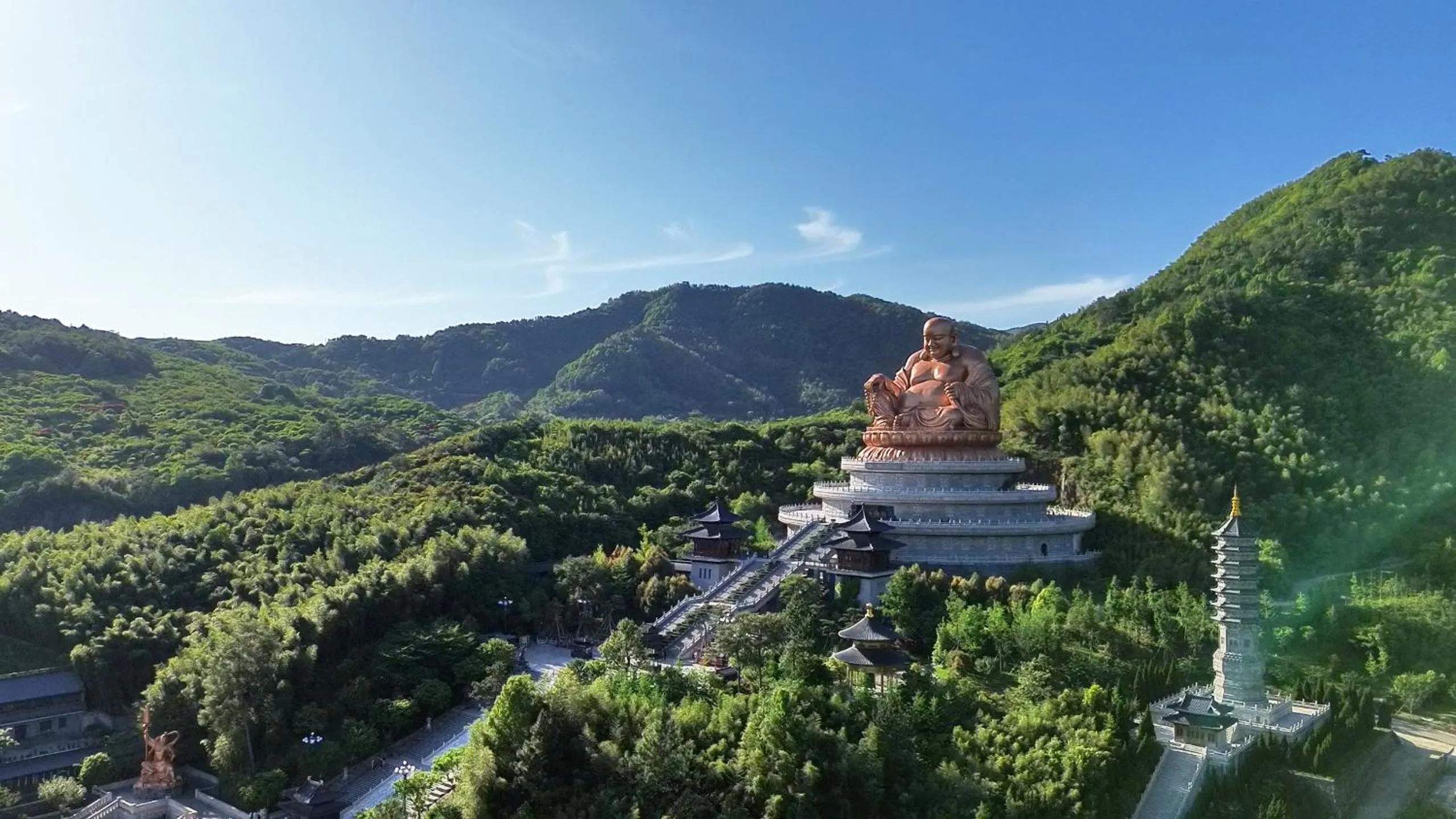 Nearby landmark in SSAW Garden Hotel Ningbo Xikou