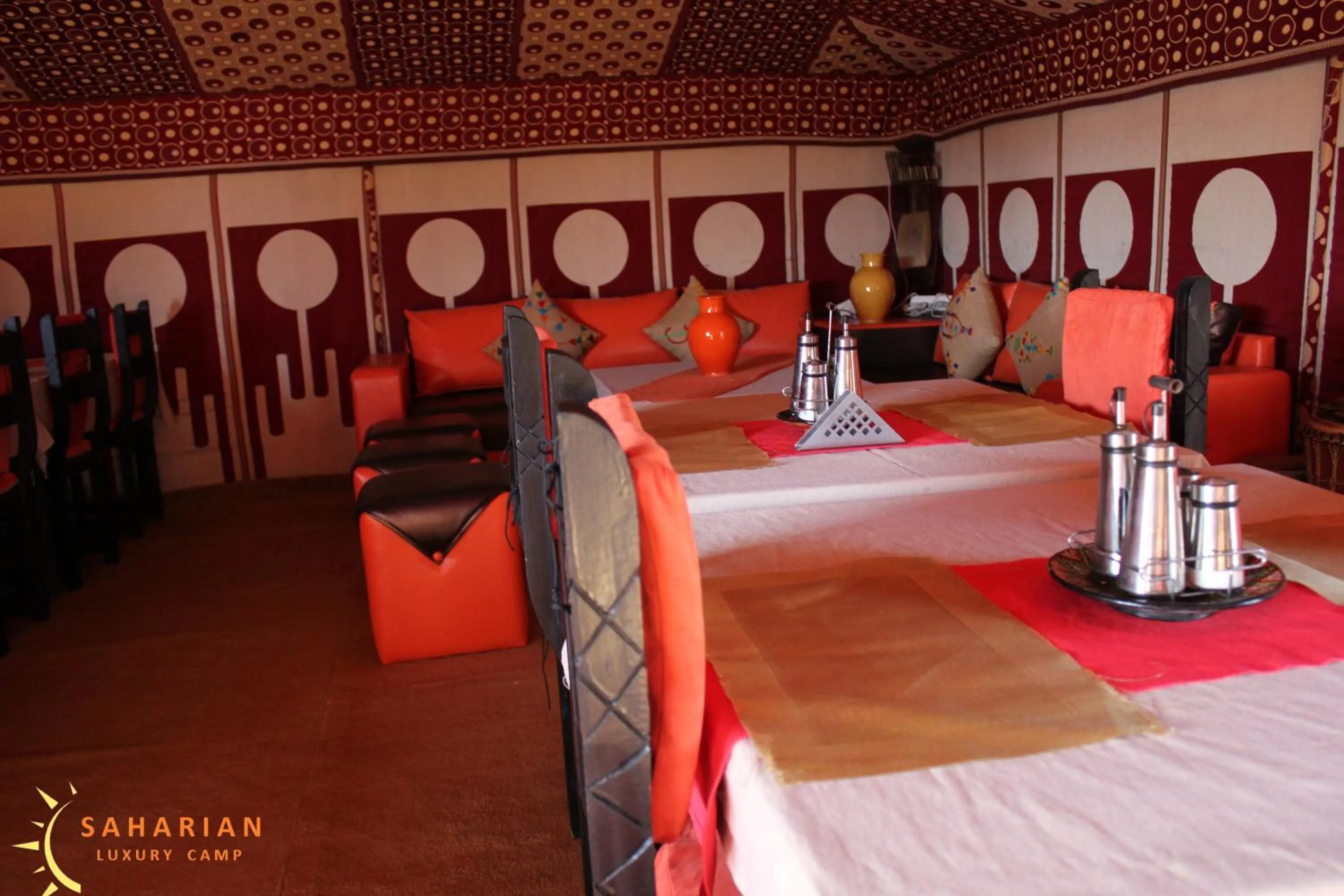Restaurant/places to eat in Merzouga Luxury Camp