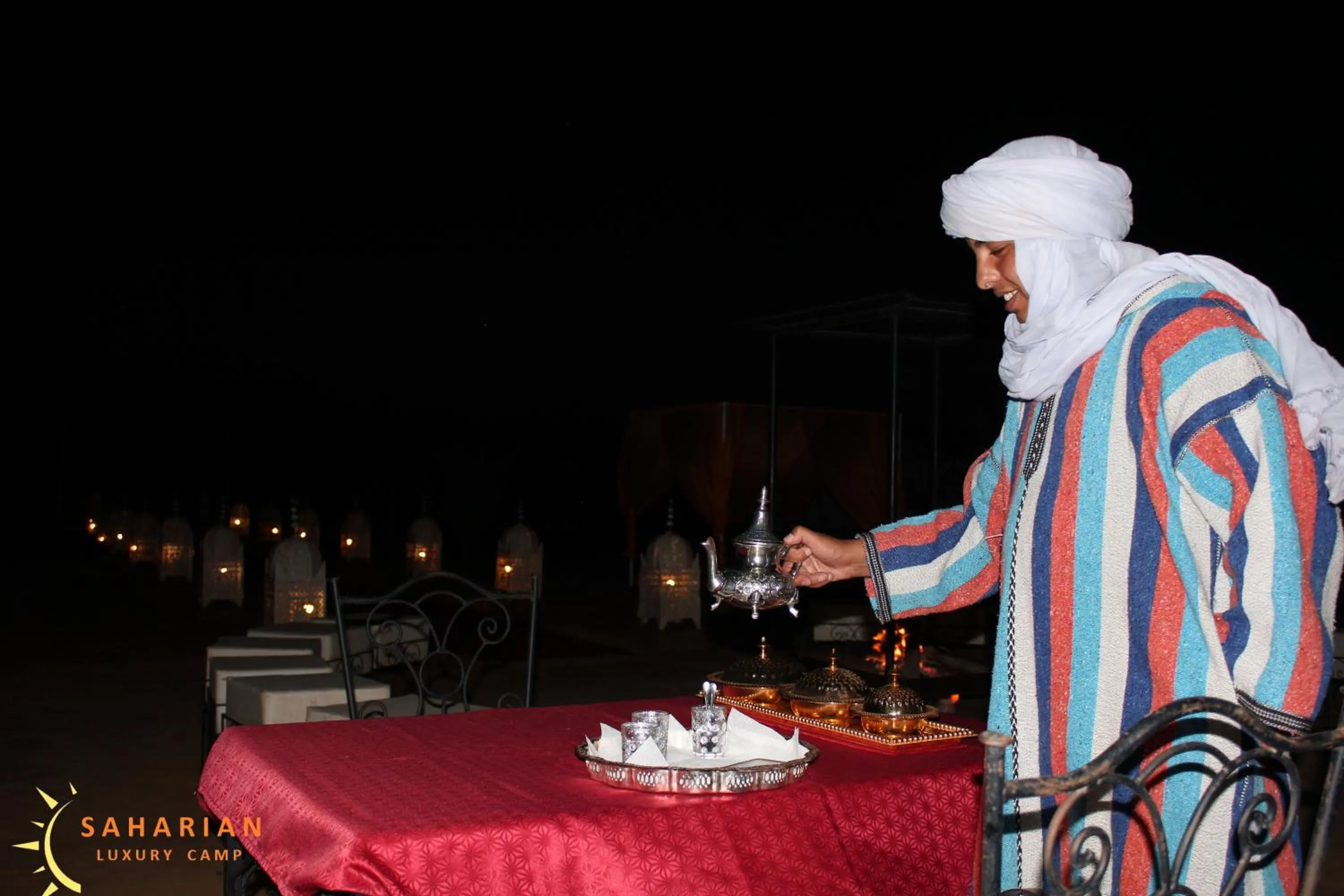 Drinks in Merzouga Luxury Camp