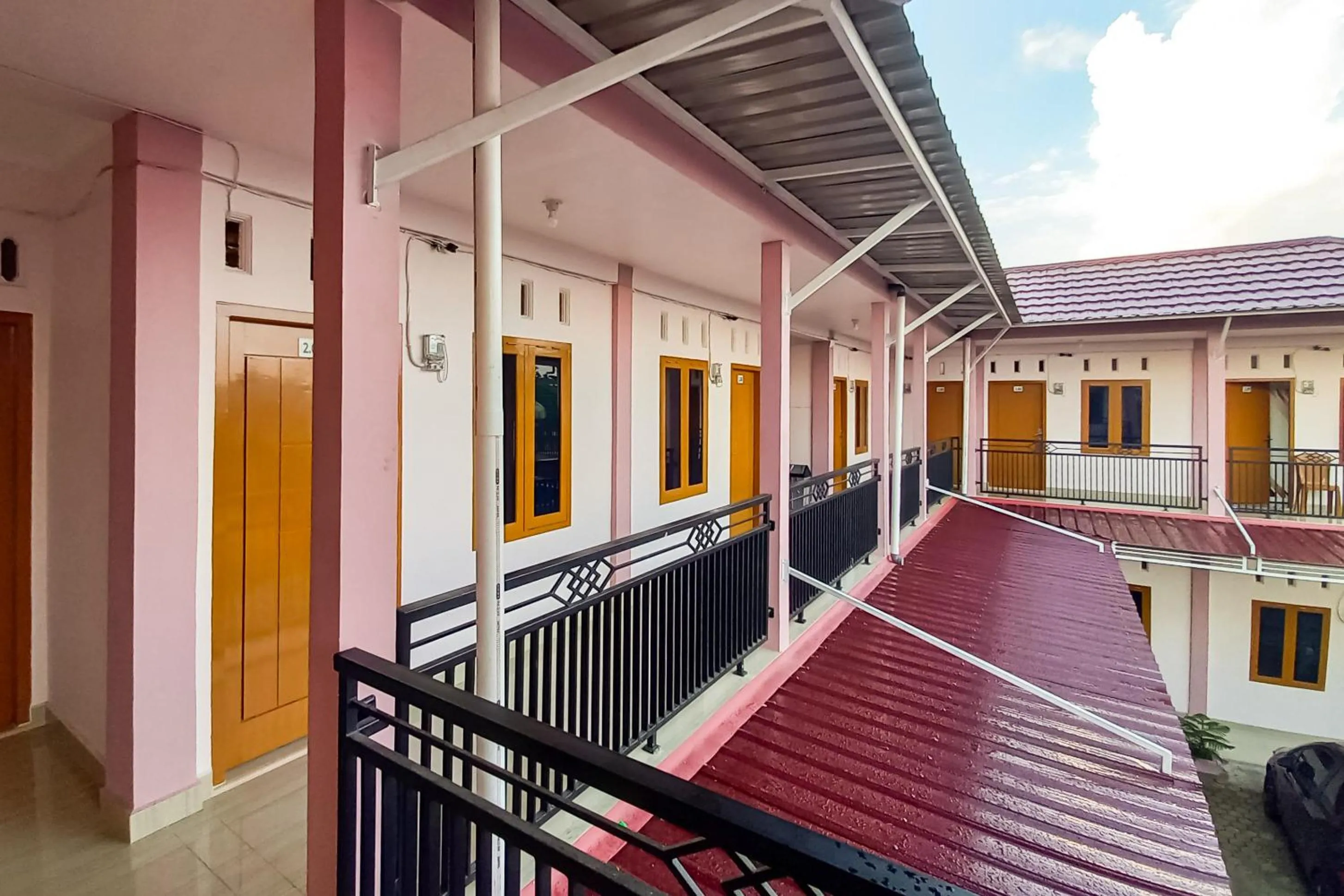 Property building in RedDoorz Syariah near JBC Jambi