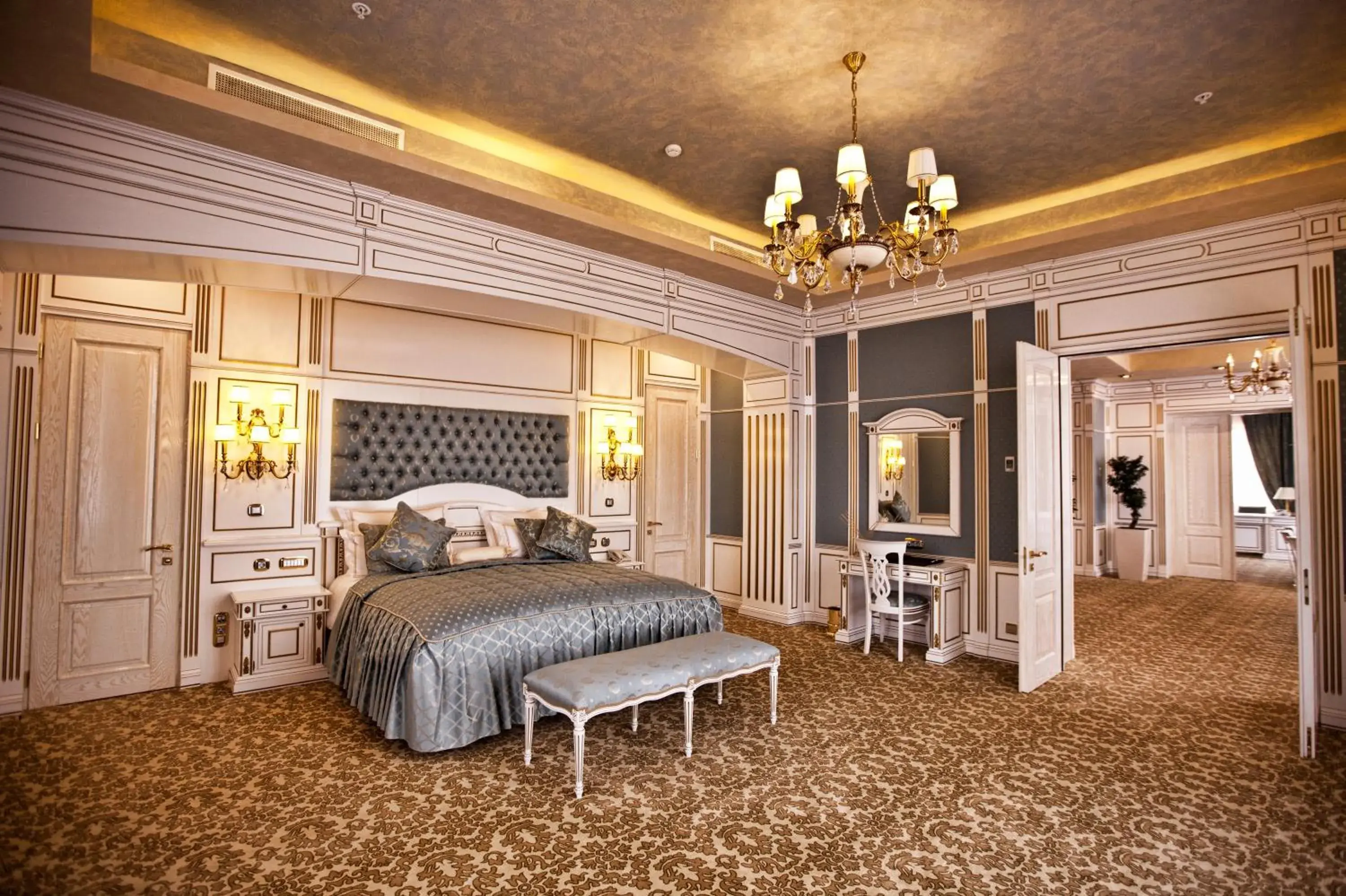 Presidential Suite in Multi Grand Pharaon Hotel Presidential Suite in Multi Grand Pharaon Hotel