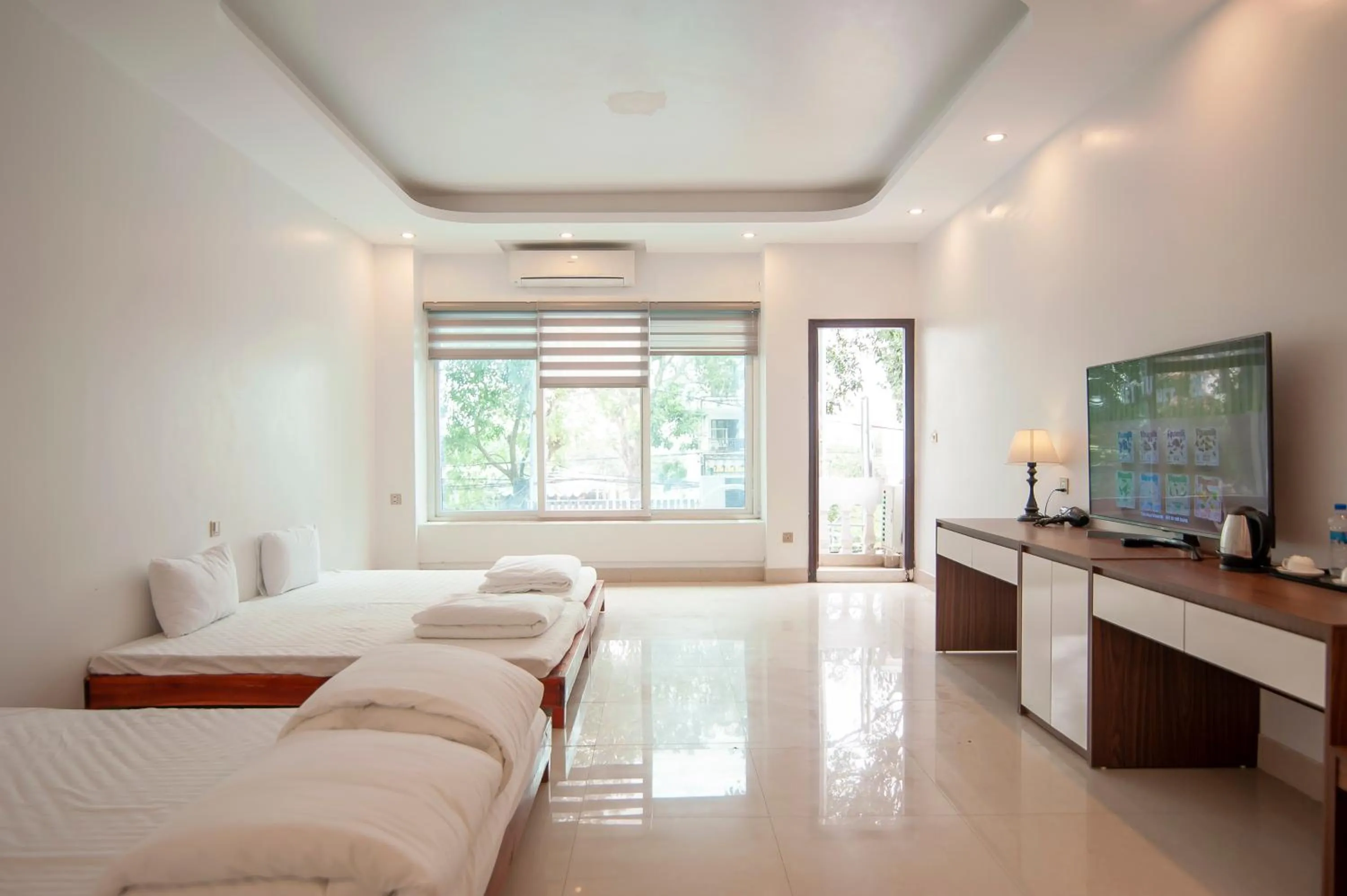 Photo of the whole room, Bed in Tam Coc Peaceful Hotel