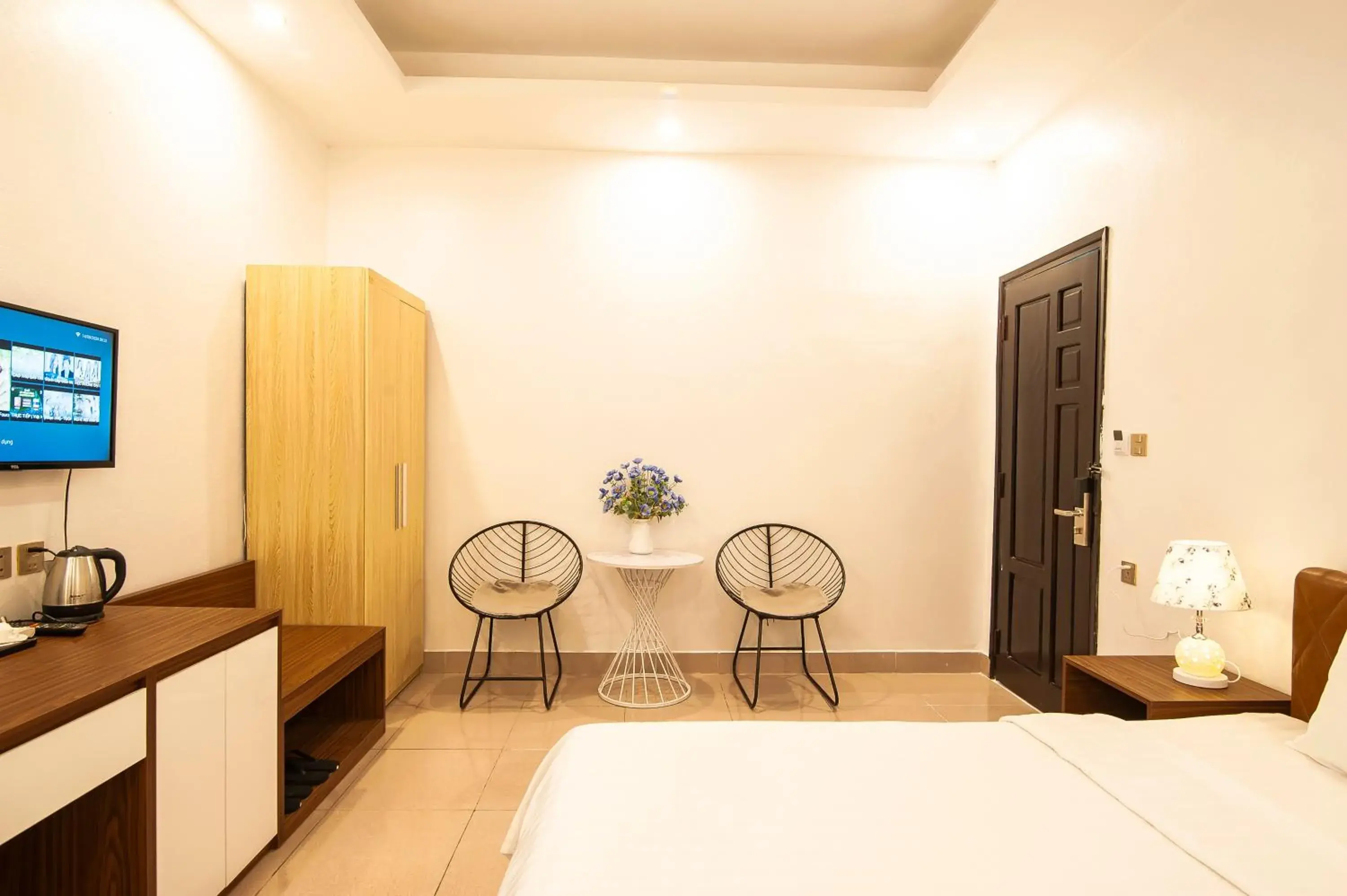 TV and multimedia, Bed in Tam Coc Peaceful Hotel TV and multimedia, Bed in Tam Coc Peaceful Hotel