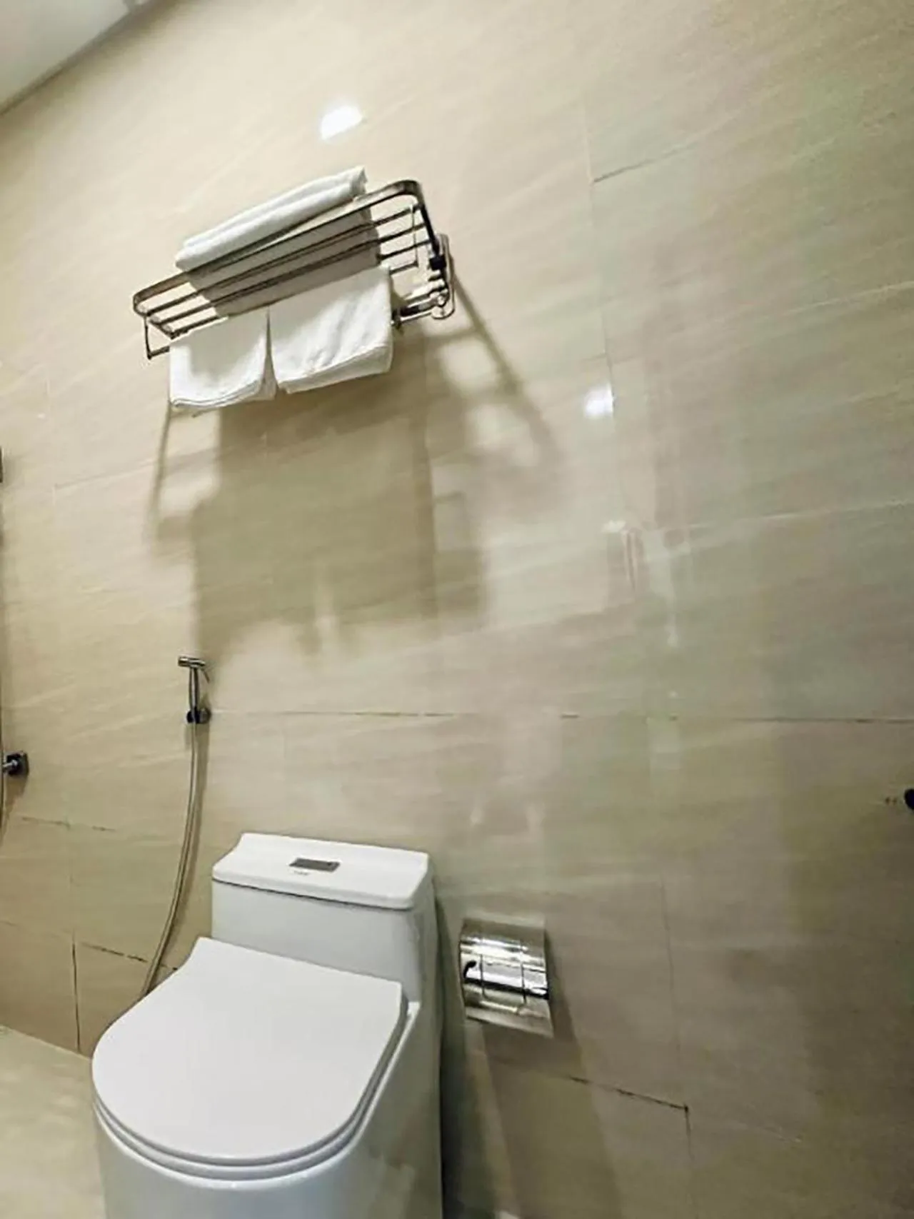 Toilet in Tam Coc Peaceful Hotel