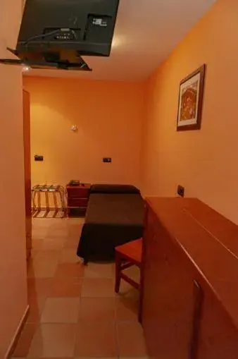 Single Room - single occupancy in Hotel Ransol Single Room - single occupancy in Hotel Ransol