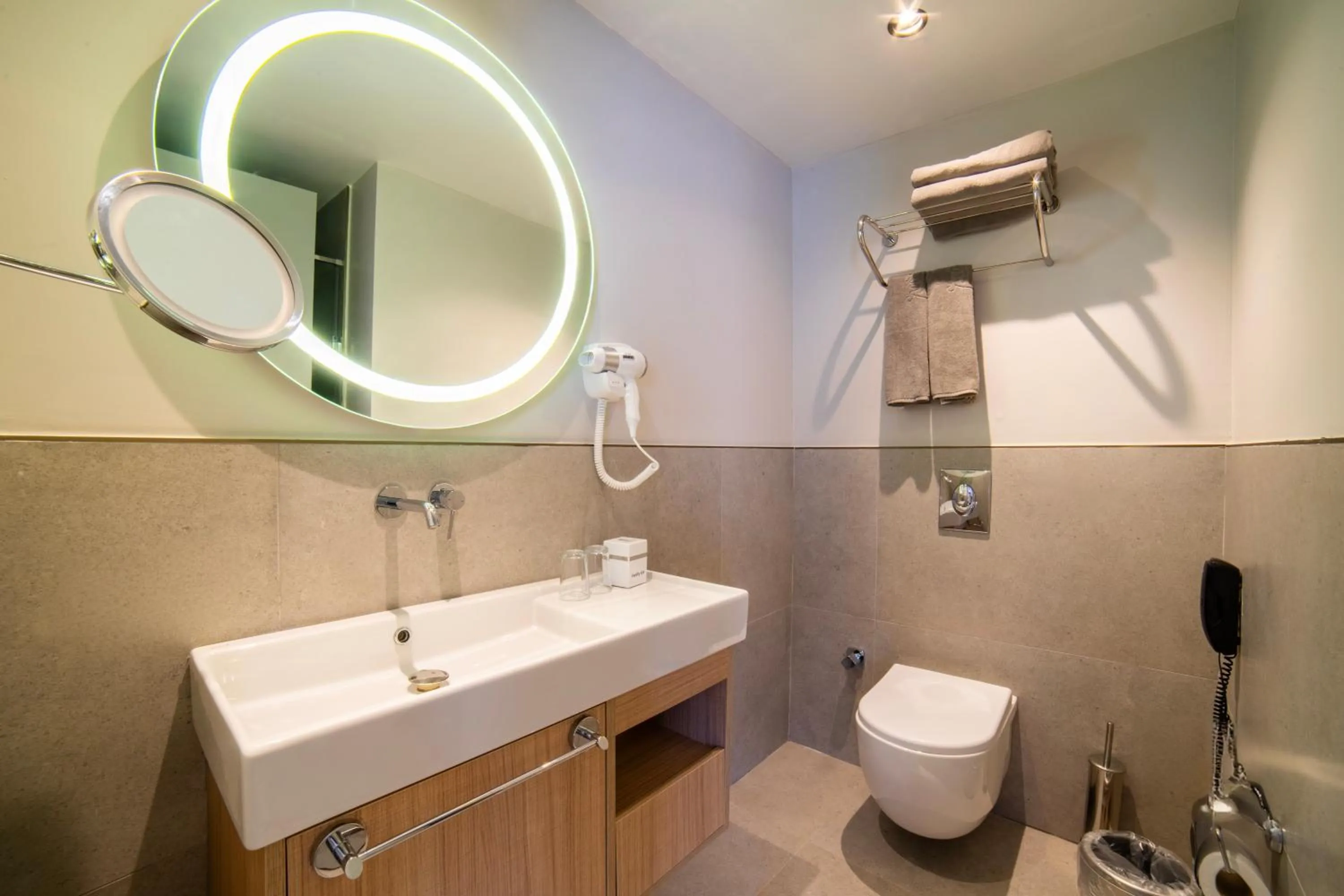 Bathroom in Kleopatra Dreams Beach Hotel