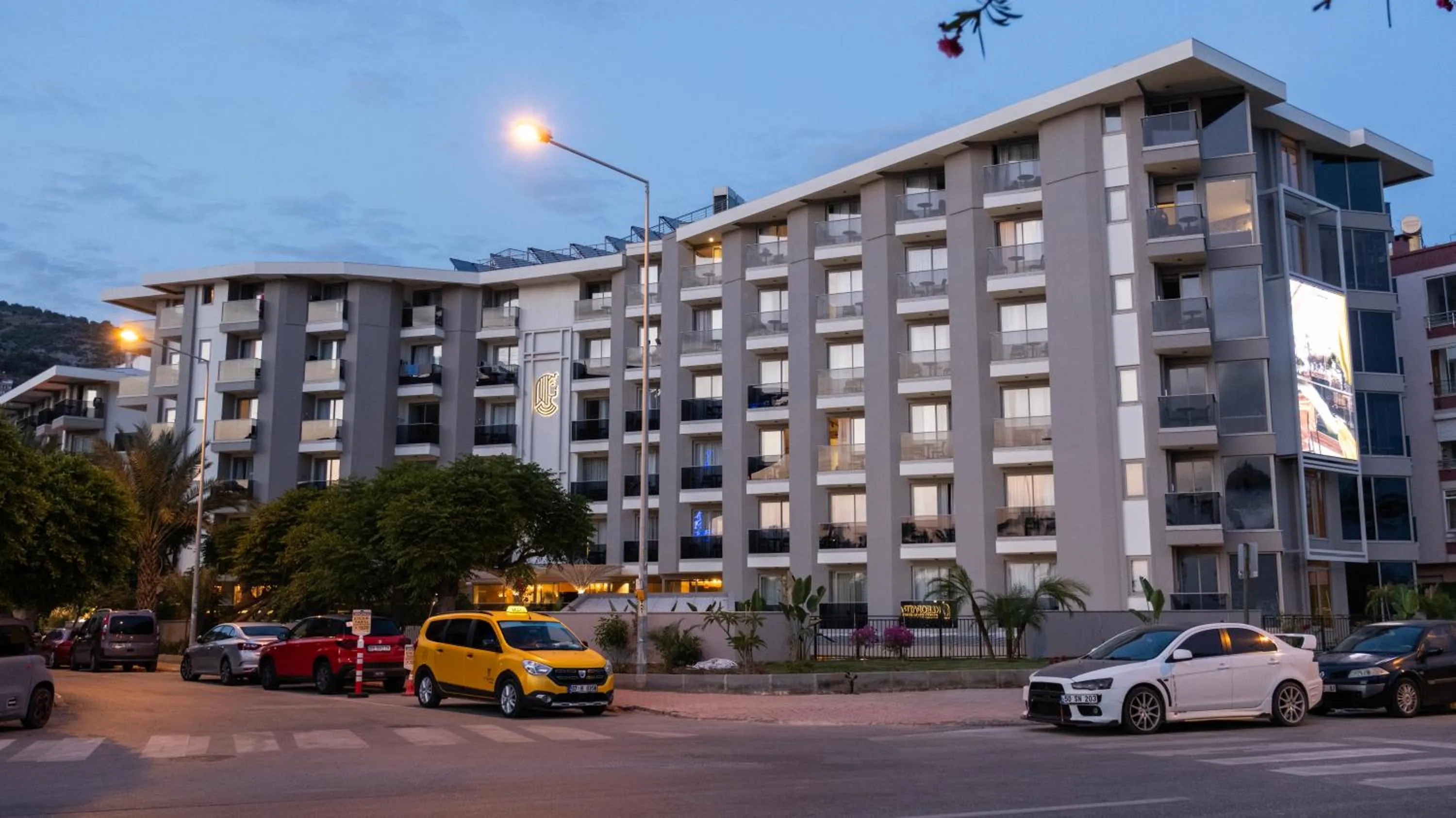 Property building in Kleopatra Dreams Beach Hotel