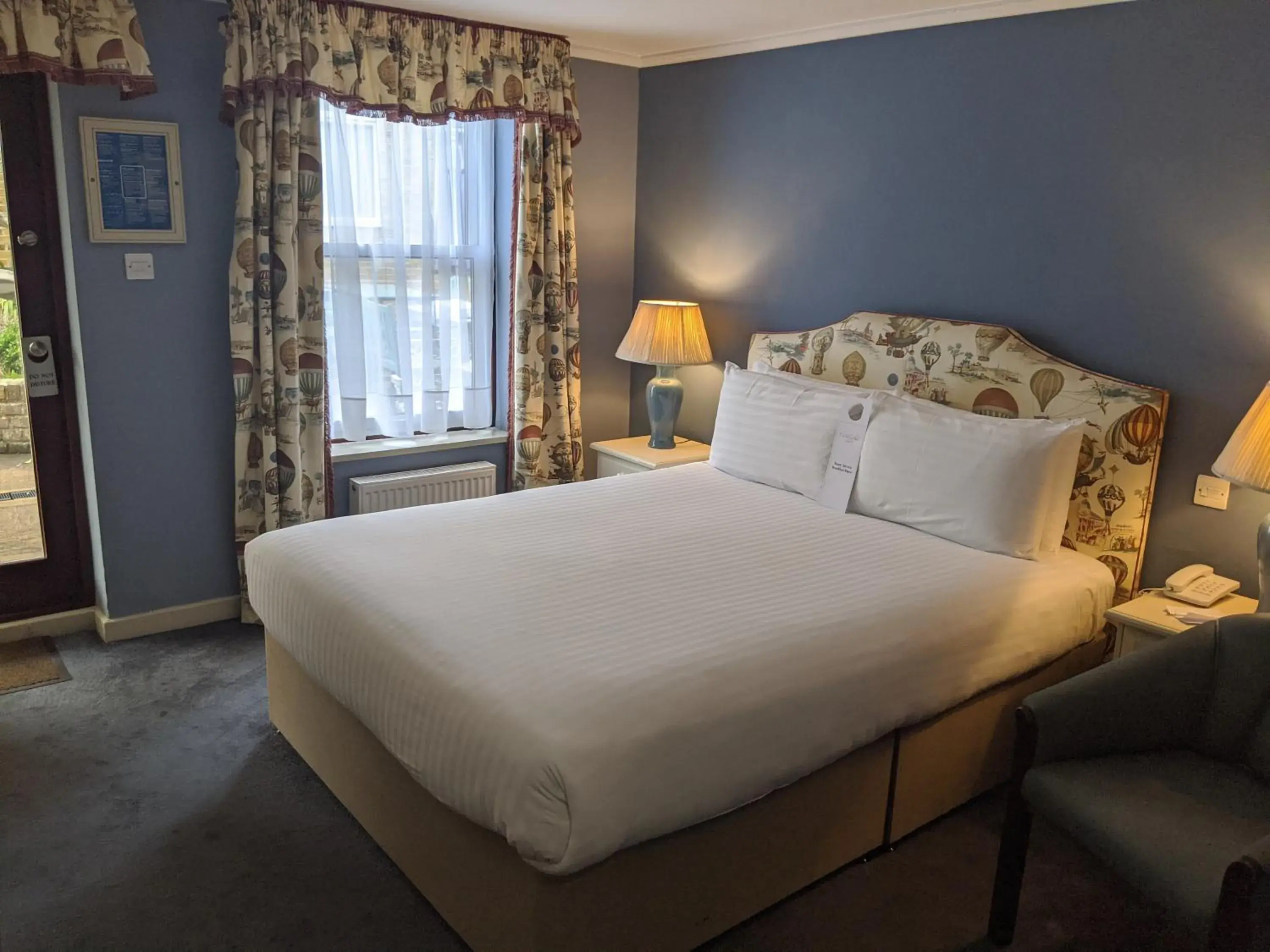 Bedroom, Bed in Cotswold Lodge Hotel Bedroom, Bed in Cotswold Lodge Hotel