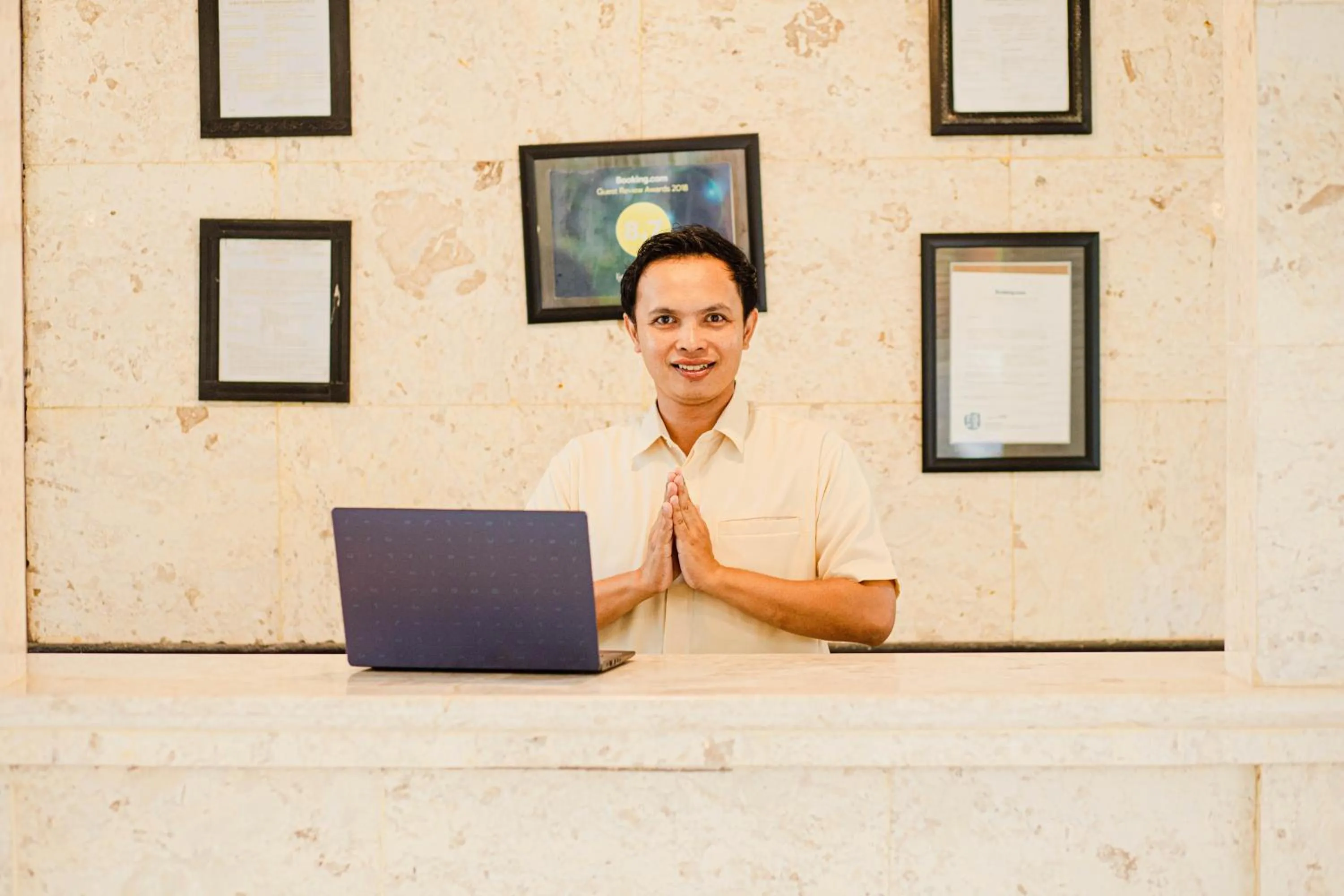 Lobby or reception in Domisili Ijen Cliff By Fays Hospitality