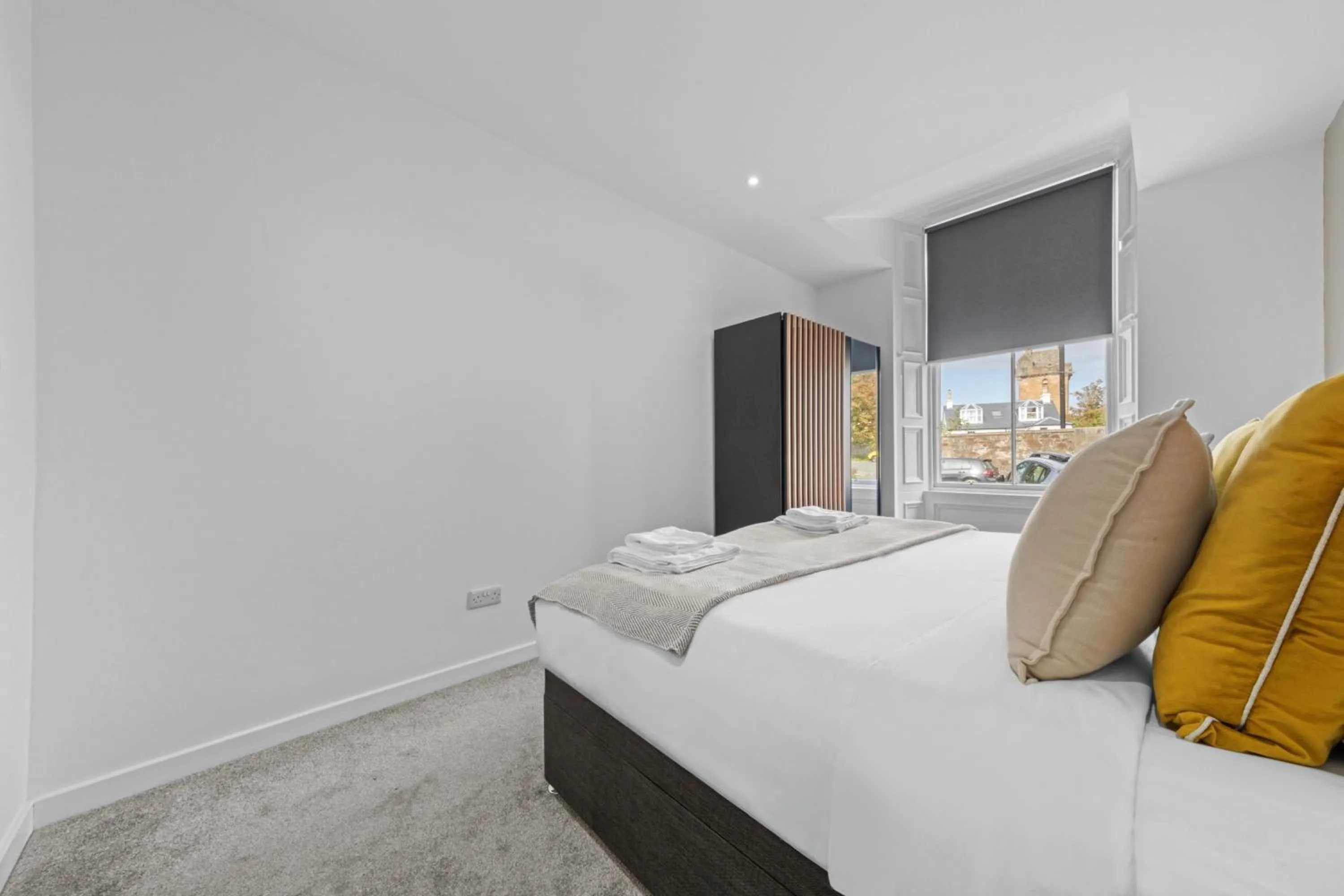 The Manor - Beachwalk Apartments