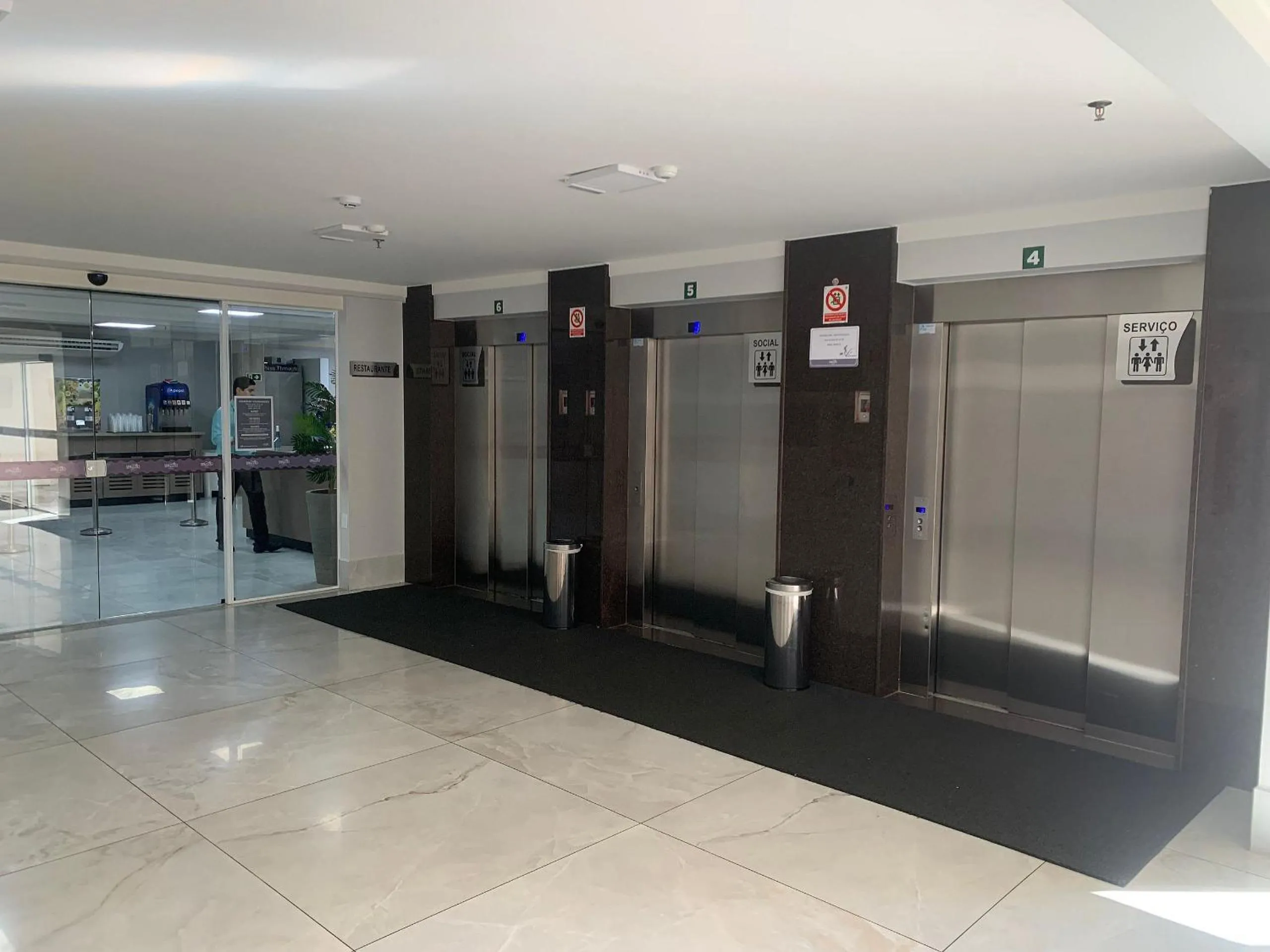 Spazzio diRoma com acesso ao Acqua Park