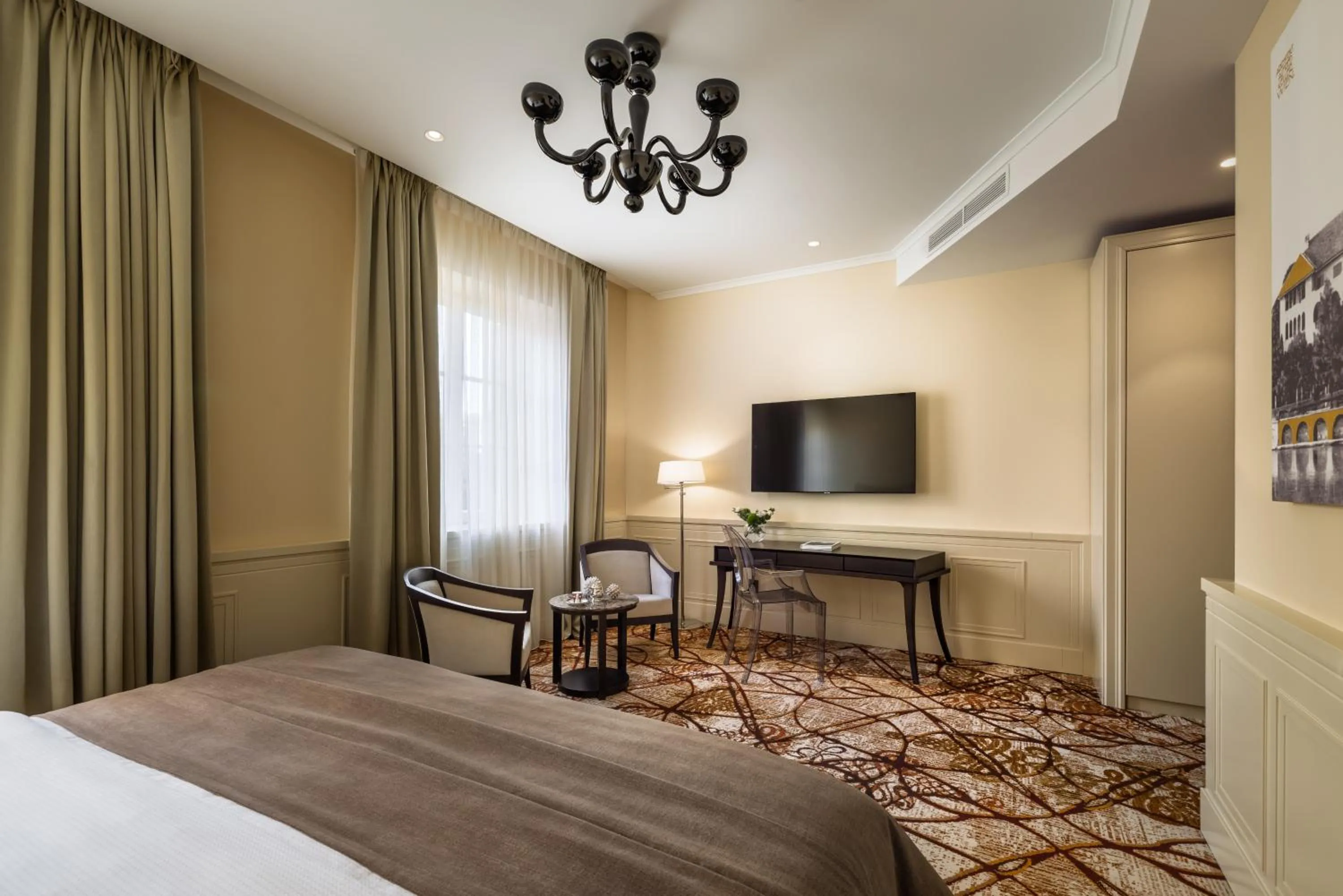 Bed in Boutique Hotel Alhambra