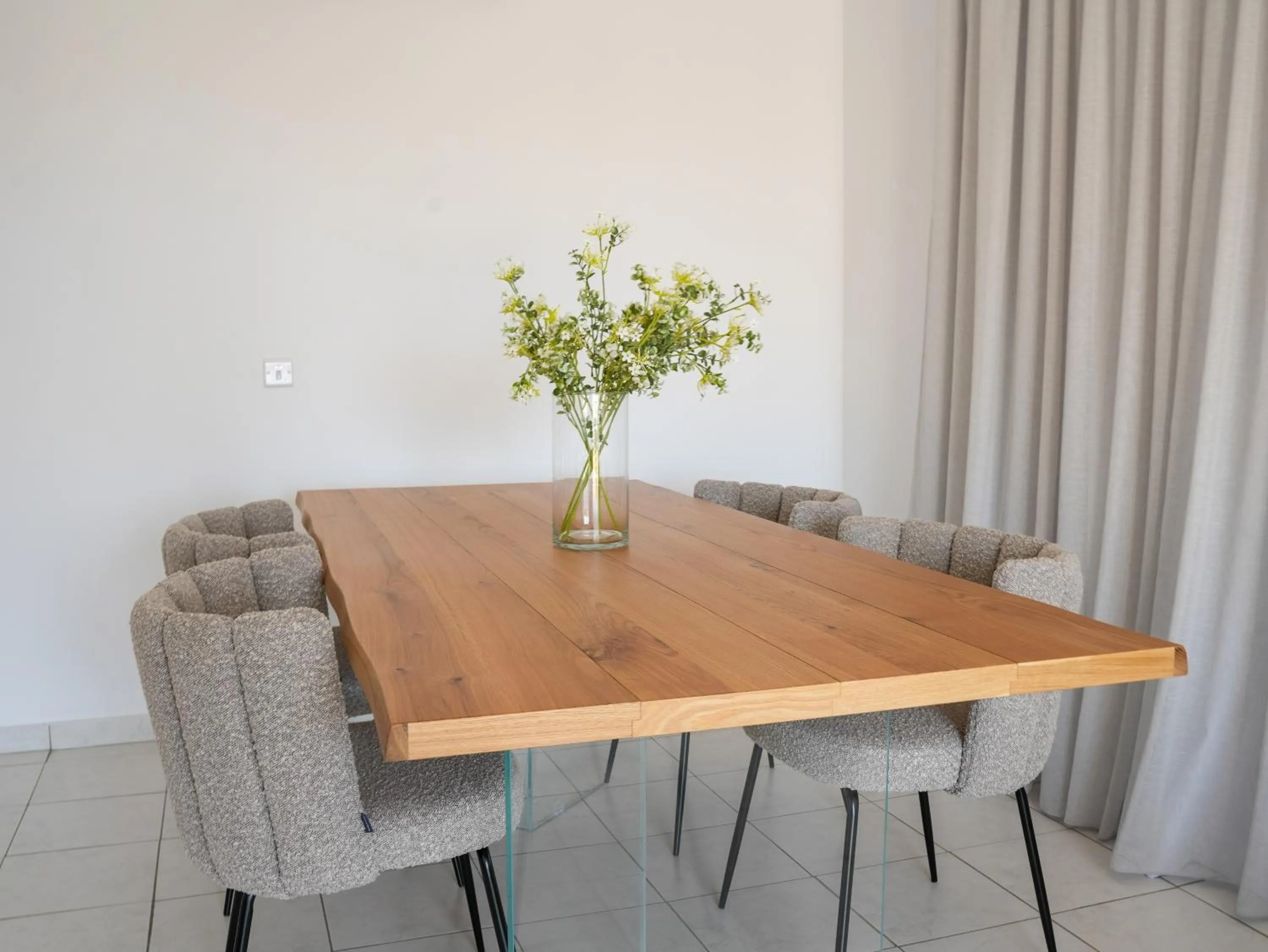Resitour - Limnaria Gardens Apartments