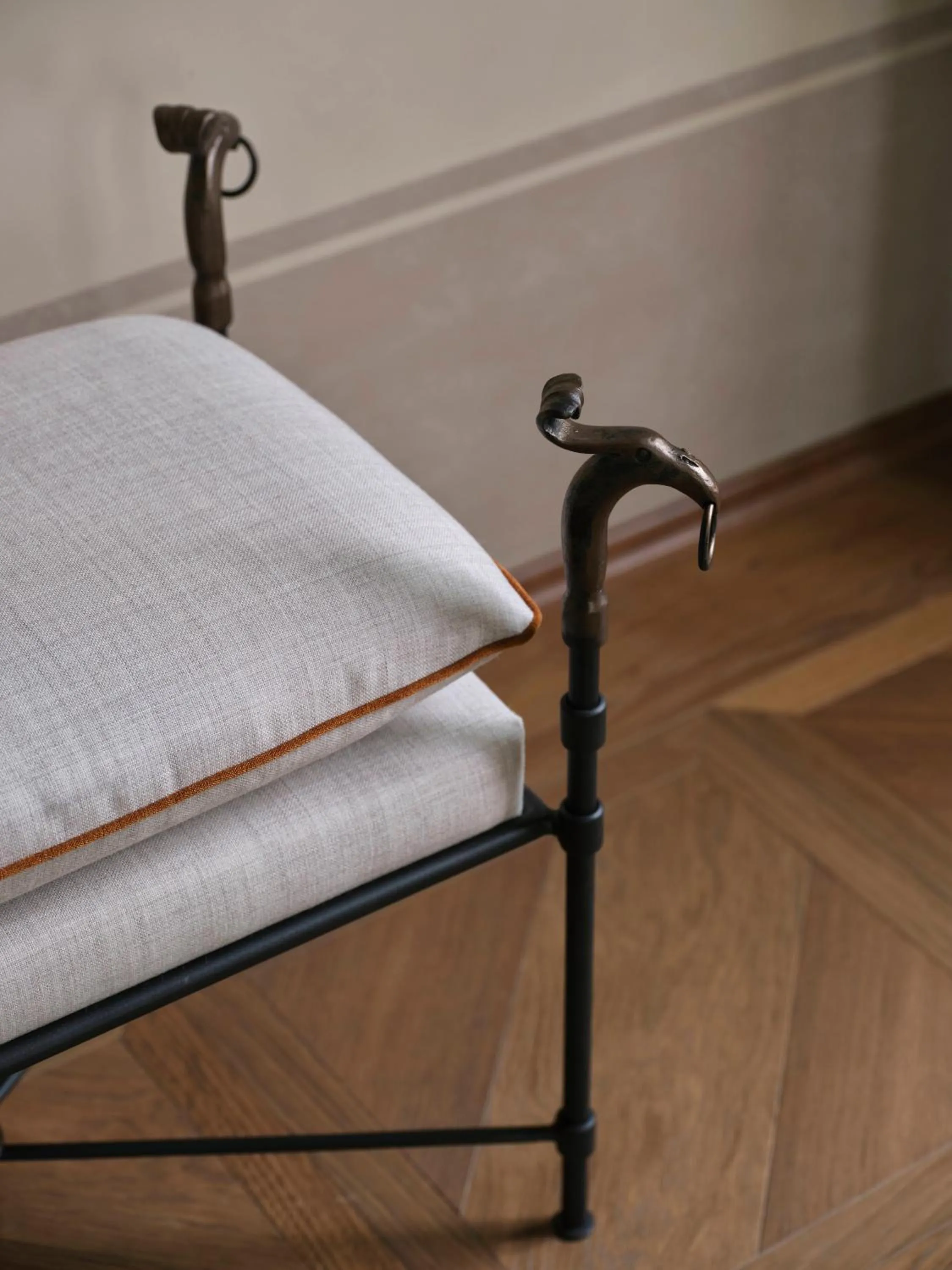 Decorative detail, Bed in Collegio alla Querce, Auberge Collection