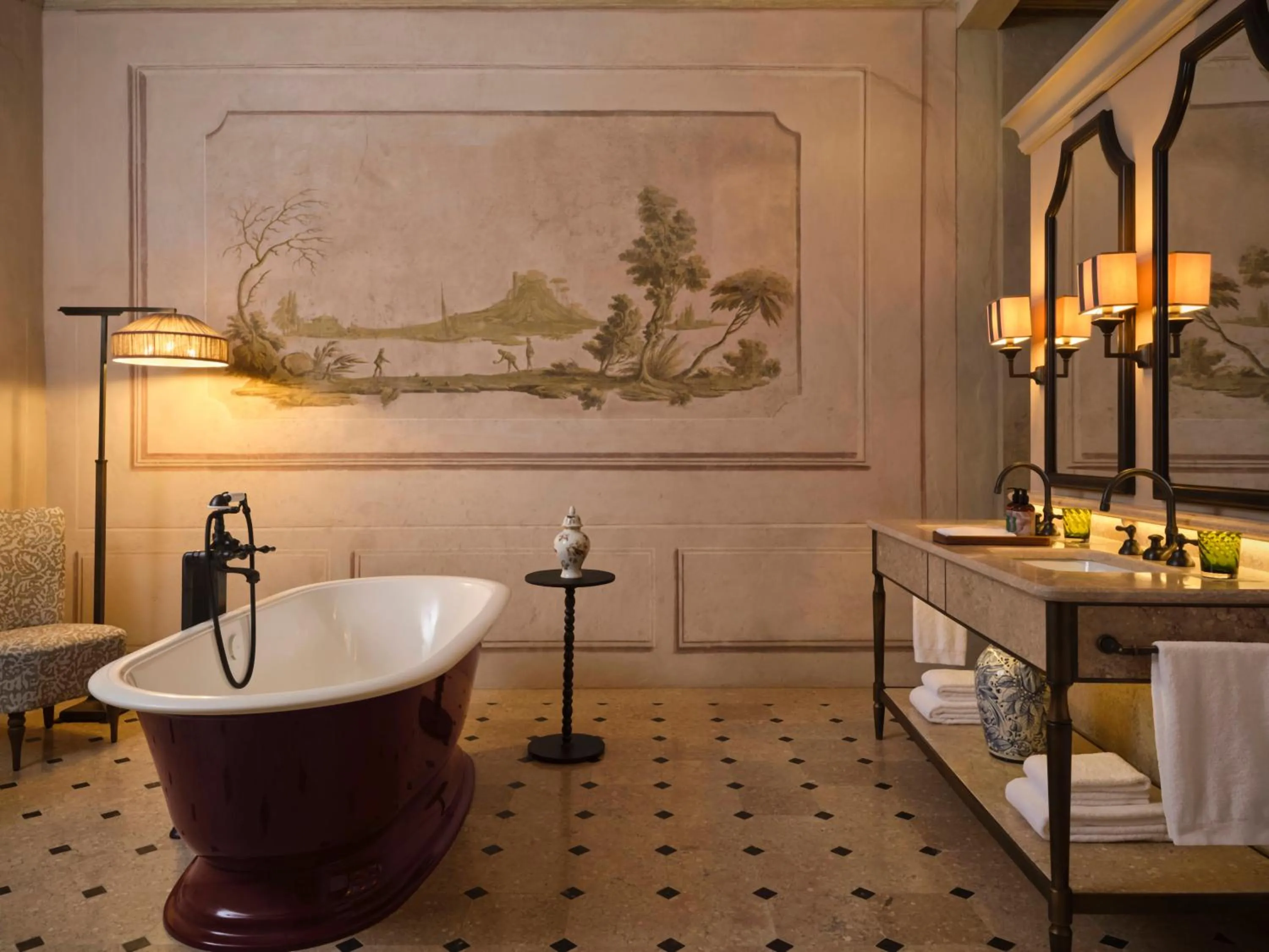Bathroom in Collegio alla Querce, Auberge Collection