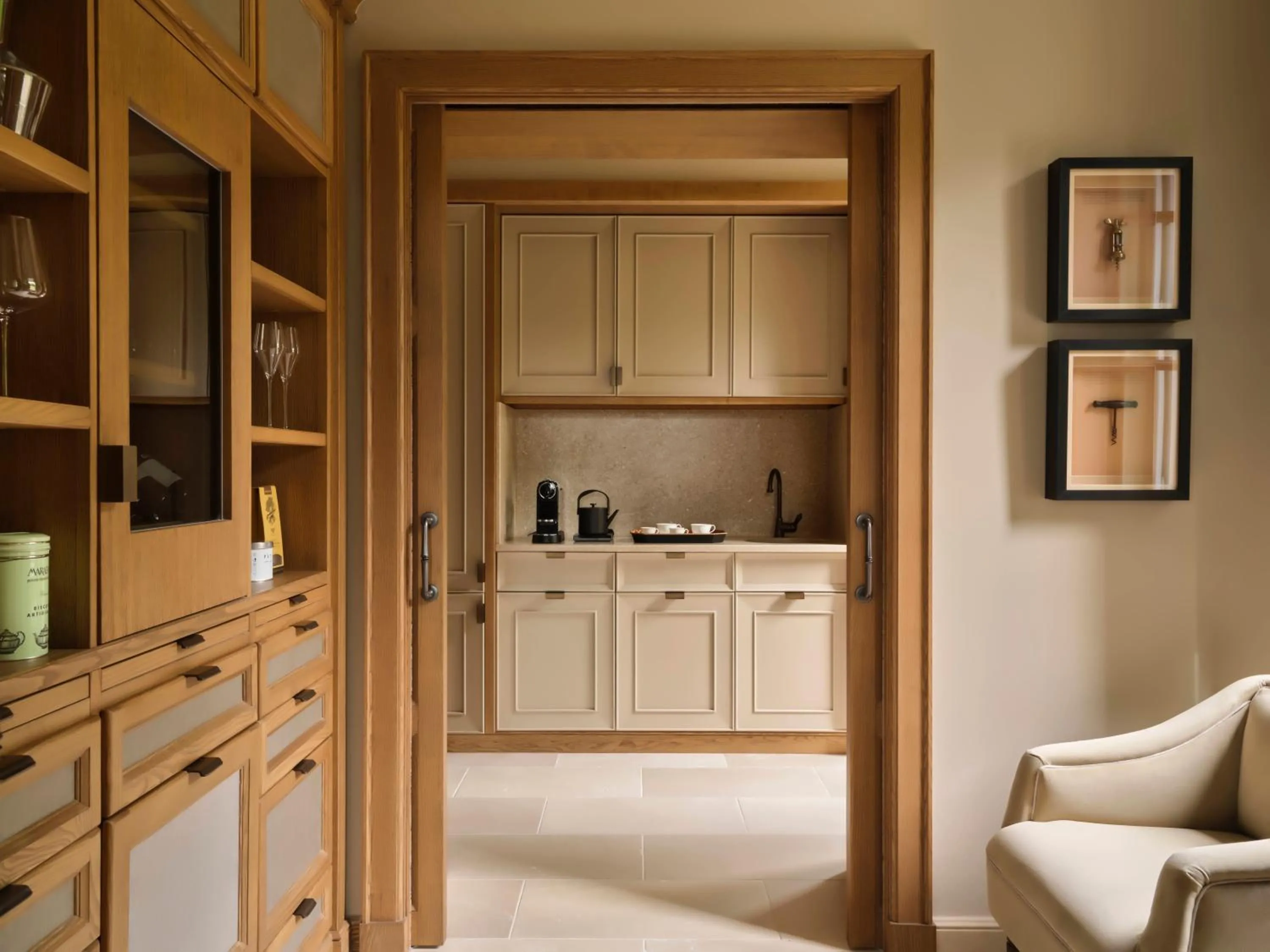 kitchen in Collegio alla Querce, Auberge Collection