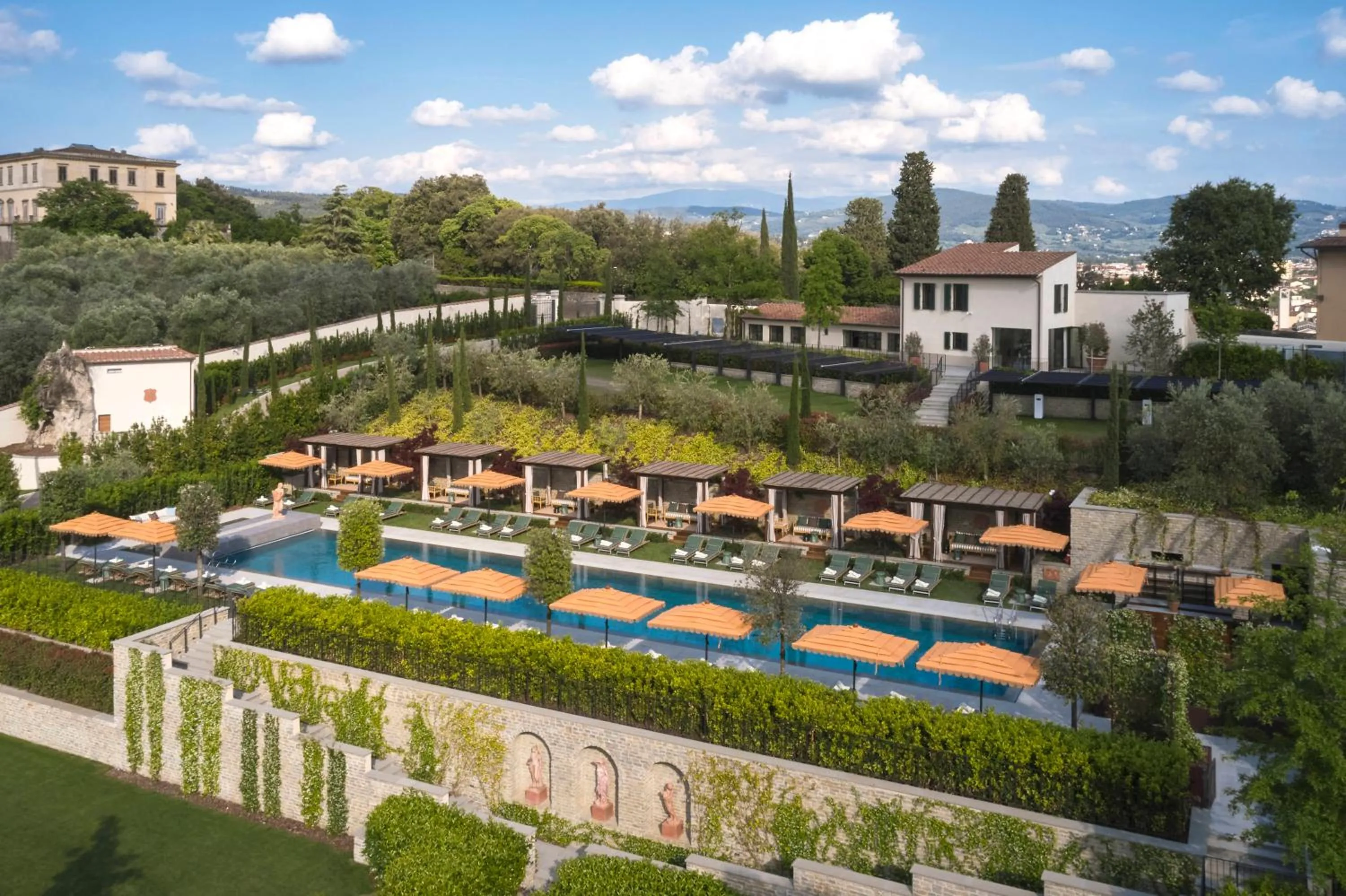 Swimming pool in Collegio alla Querce, Auberge Collection