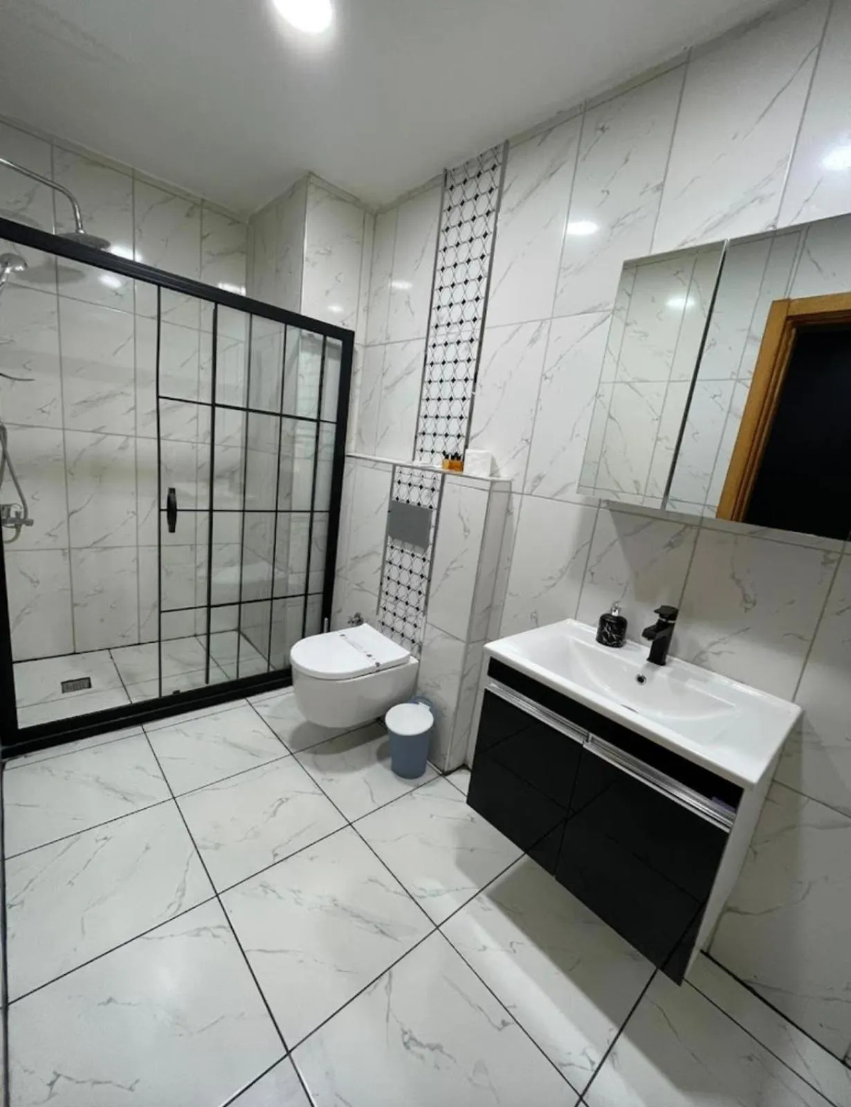 Bathroom in Kral As Suite Hotel