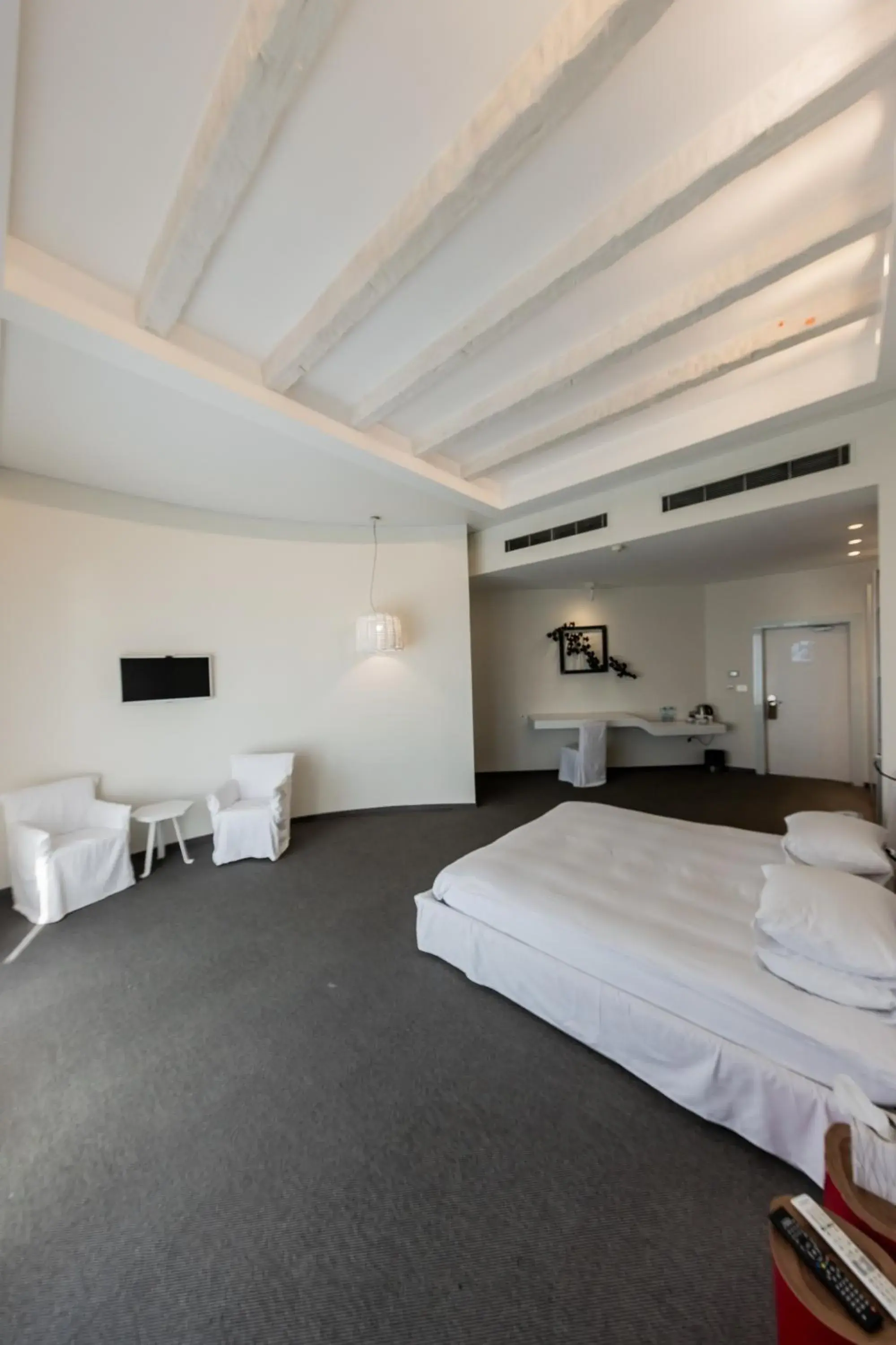 Double Room with Balcony and Sea View in Miramar Hotel Resort and Spa Double Room with Balcony and Sea View in Miramar Hotel Resort and Spa