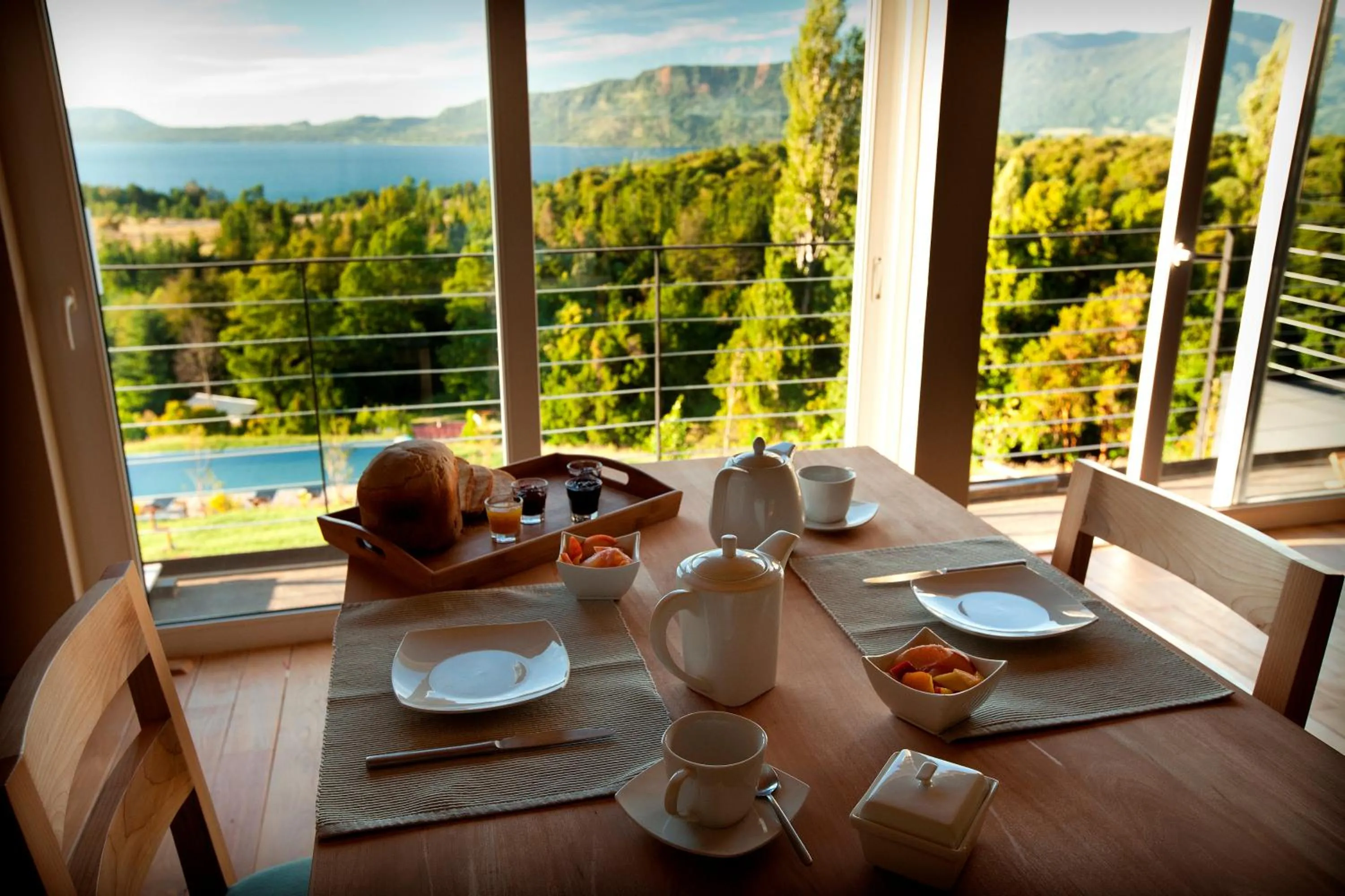 Lake Lodge