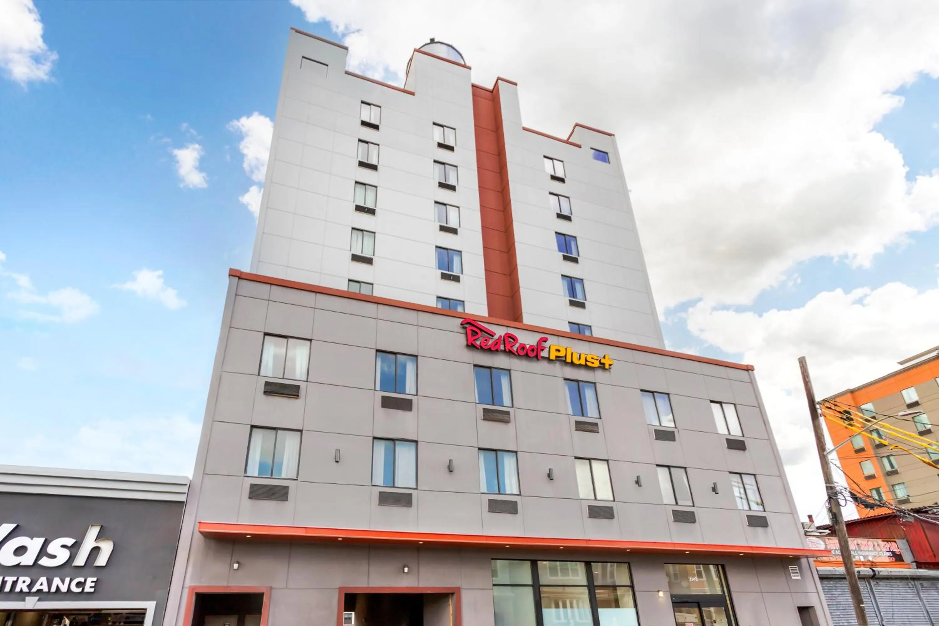 Property building in Red Roof Inn PLUS Jamaica, NY - JFK Airport