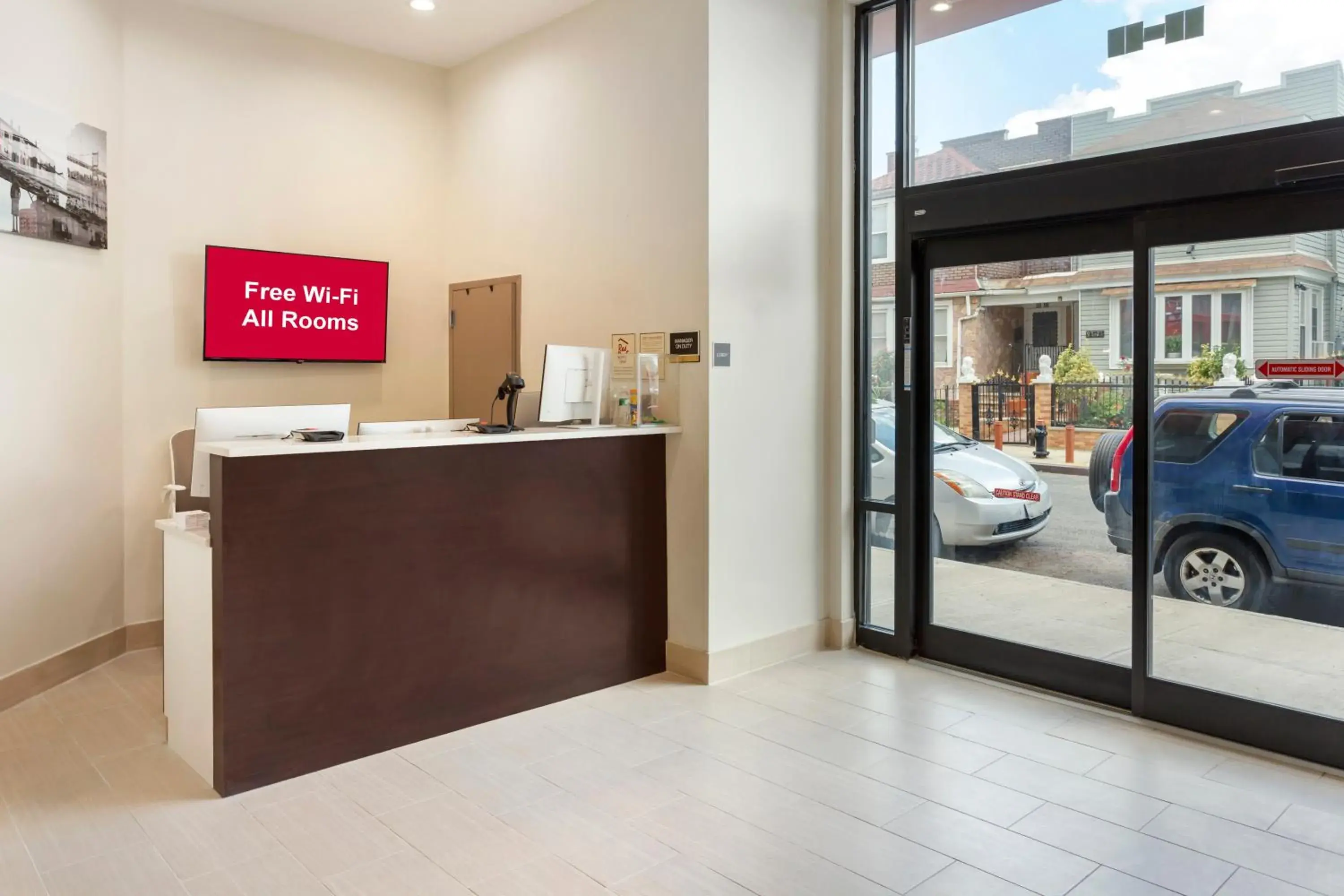 Lobby or reception in Red Roof Inn PLUS Jamaica, NY - JFK Airport Lobby or reception in Red Roof Inn PLUS Jamaica, NY - JFK Airport