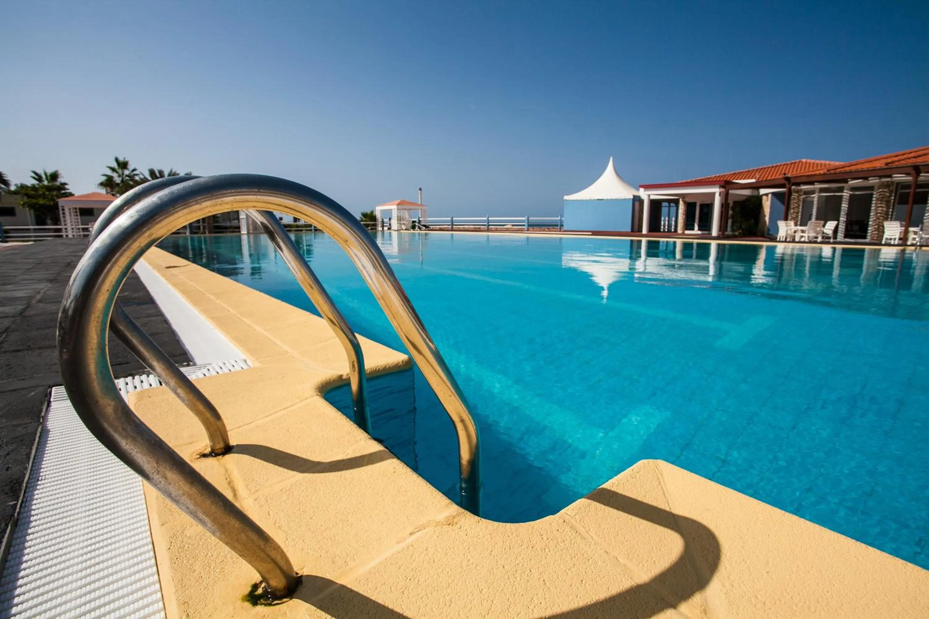 Swimming pool in Murdeira Village