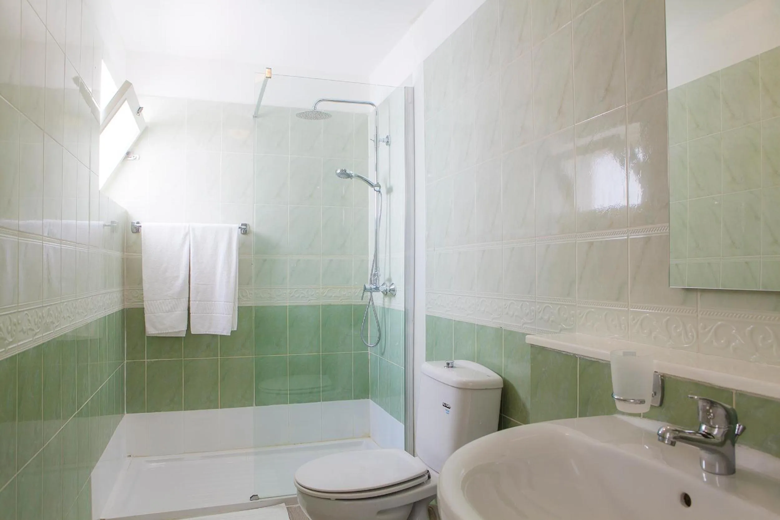 Toilet in Murdeira Village