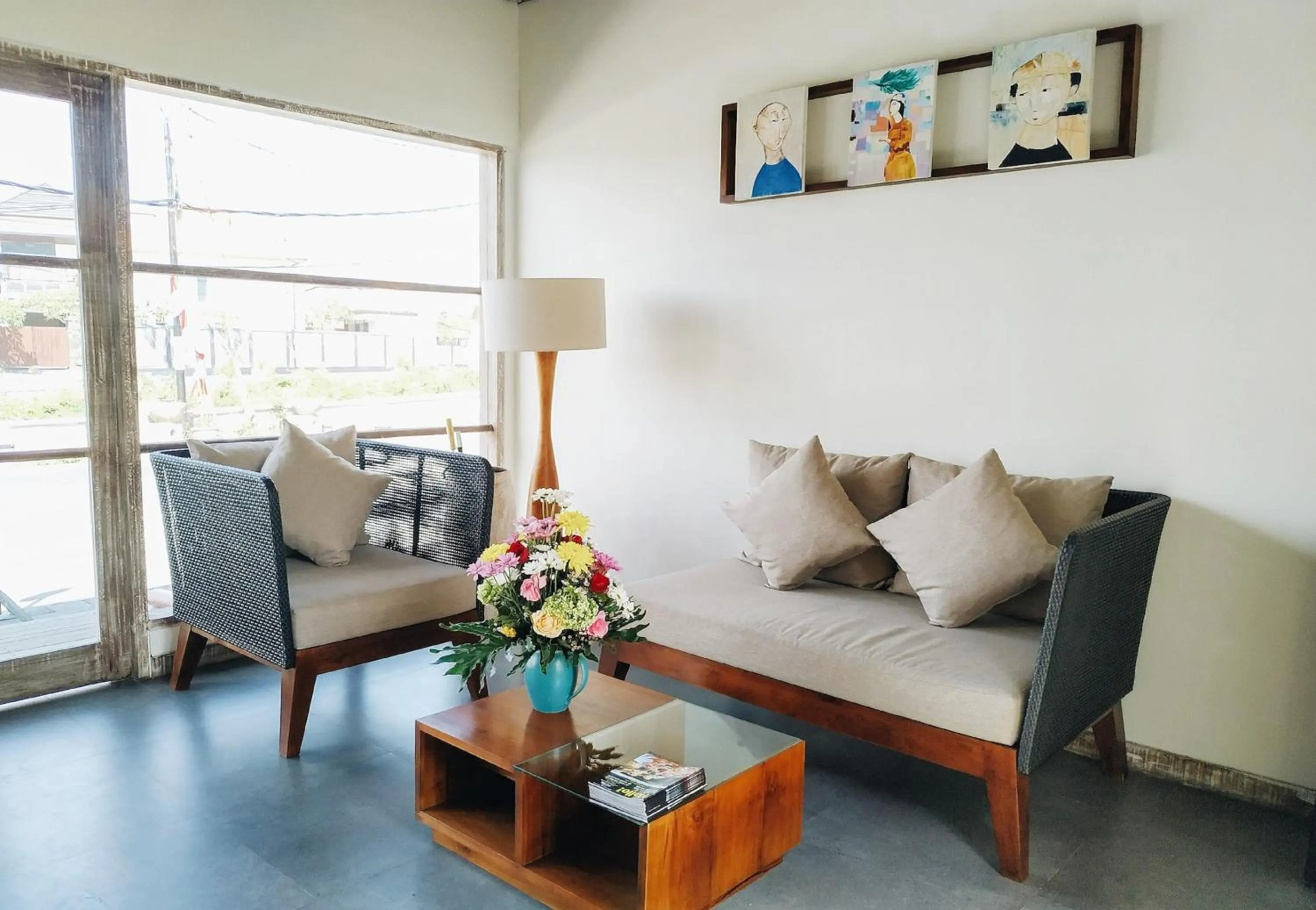 Day in The Decks Bali