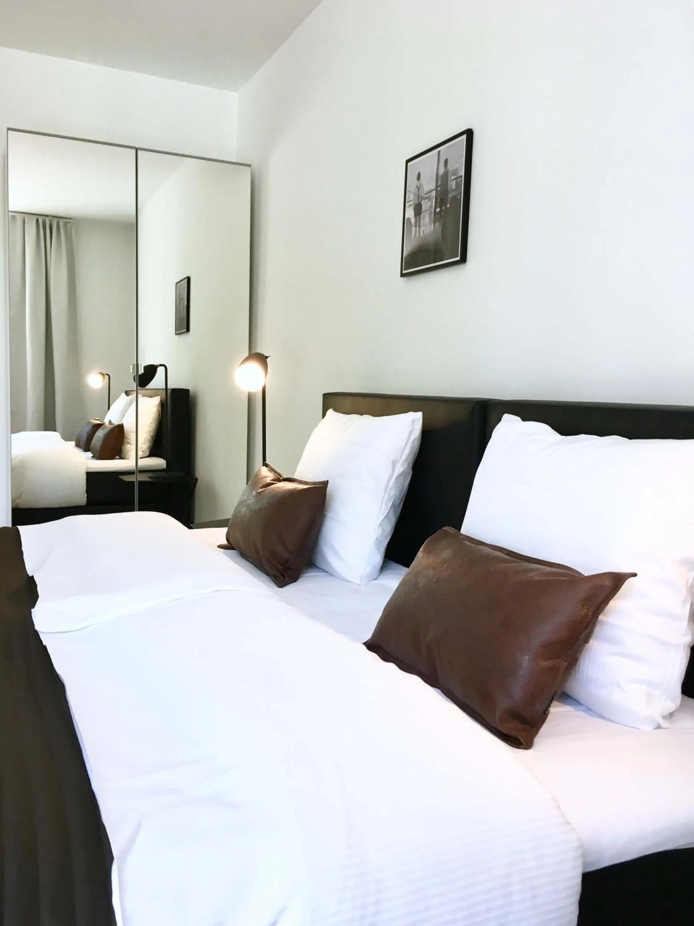 Bed in Viadukt Apartments