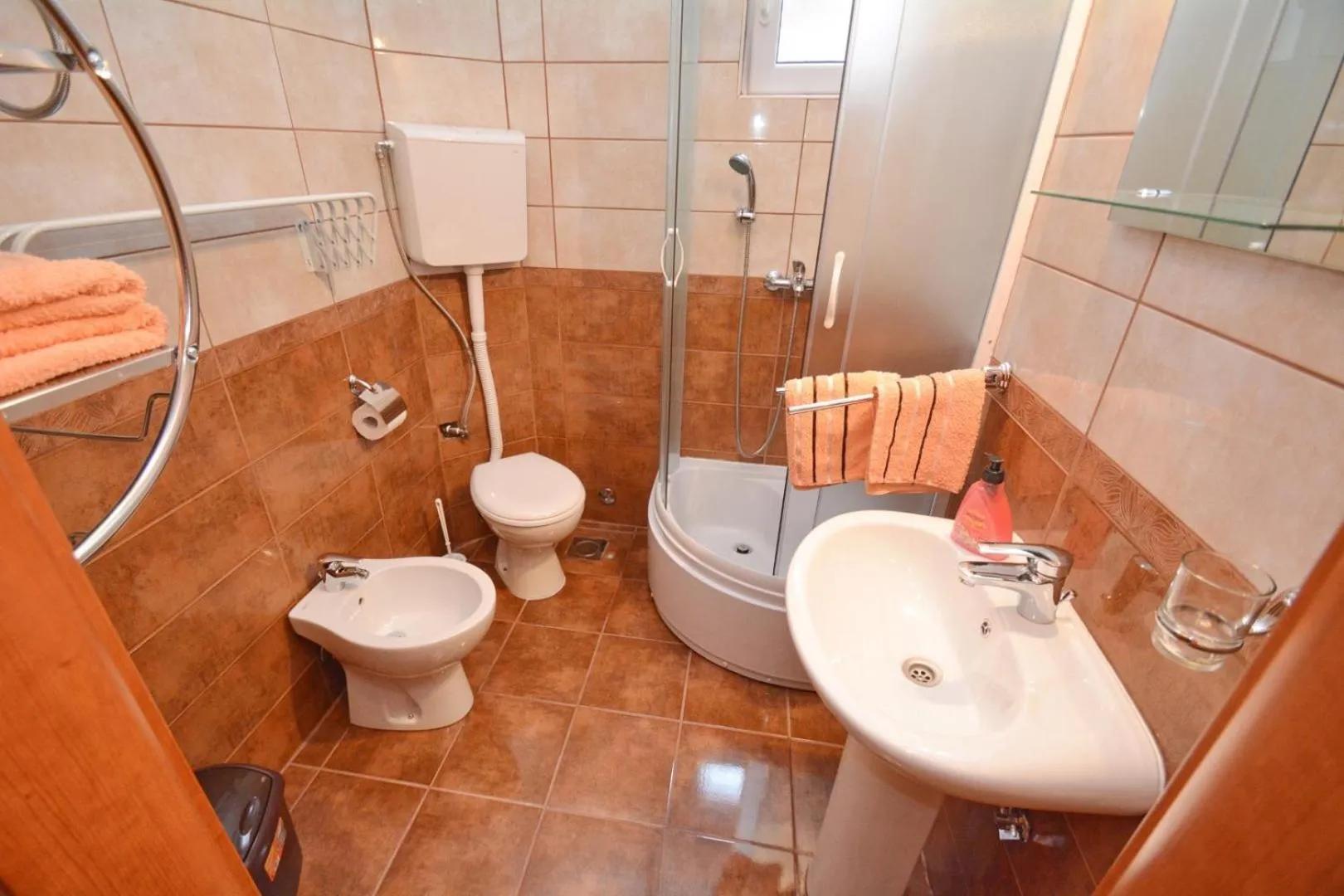 Toilet in Marinero Apartments