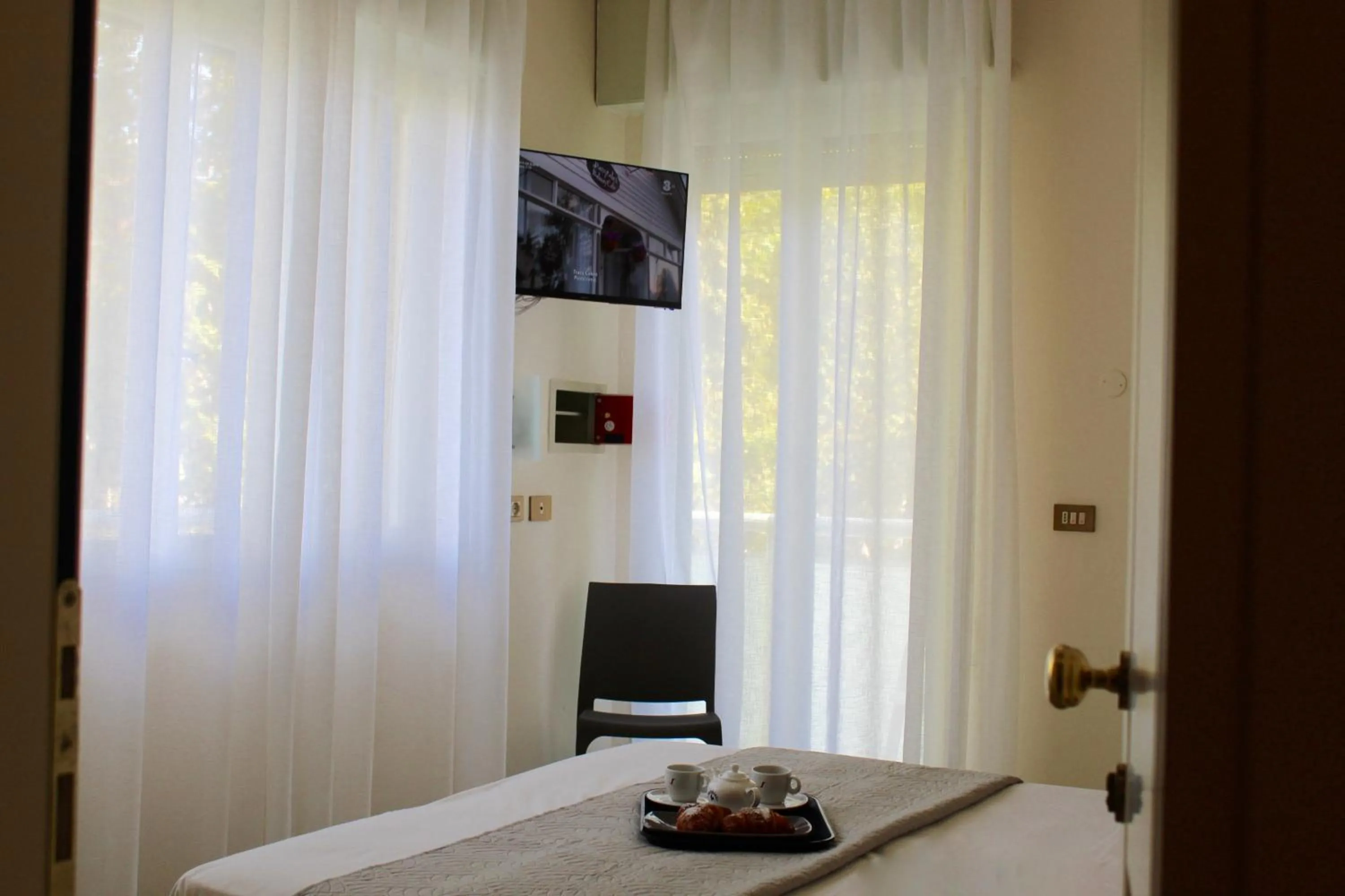 Bedroom in King Hotel