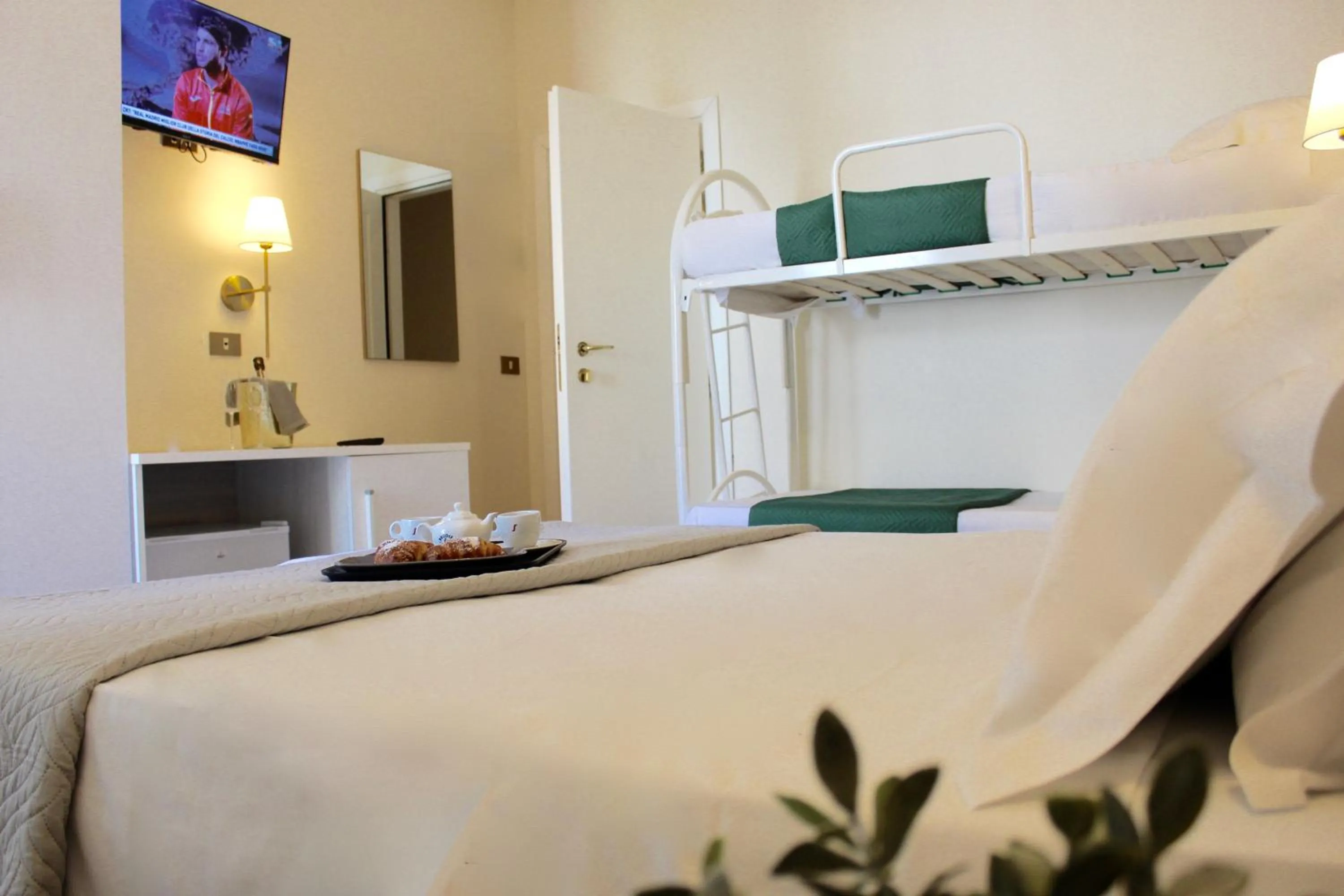 Bedroom in King Hotel