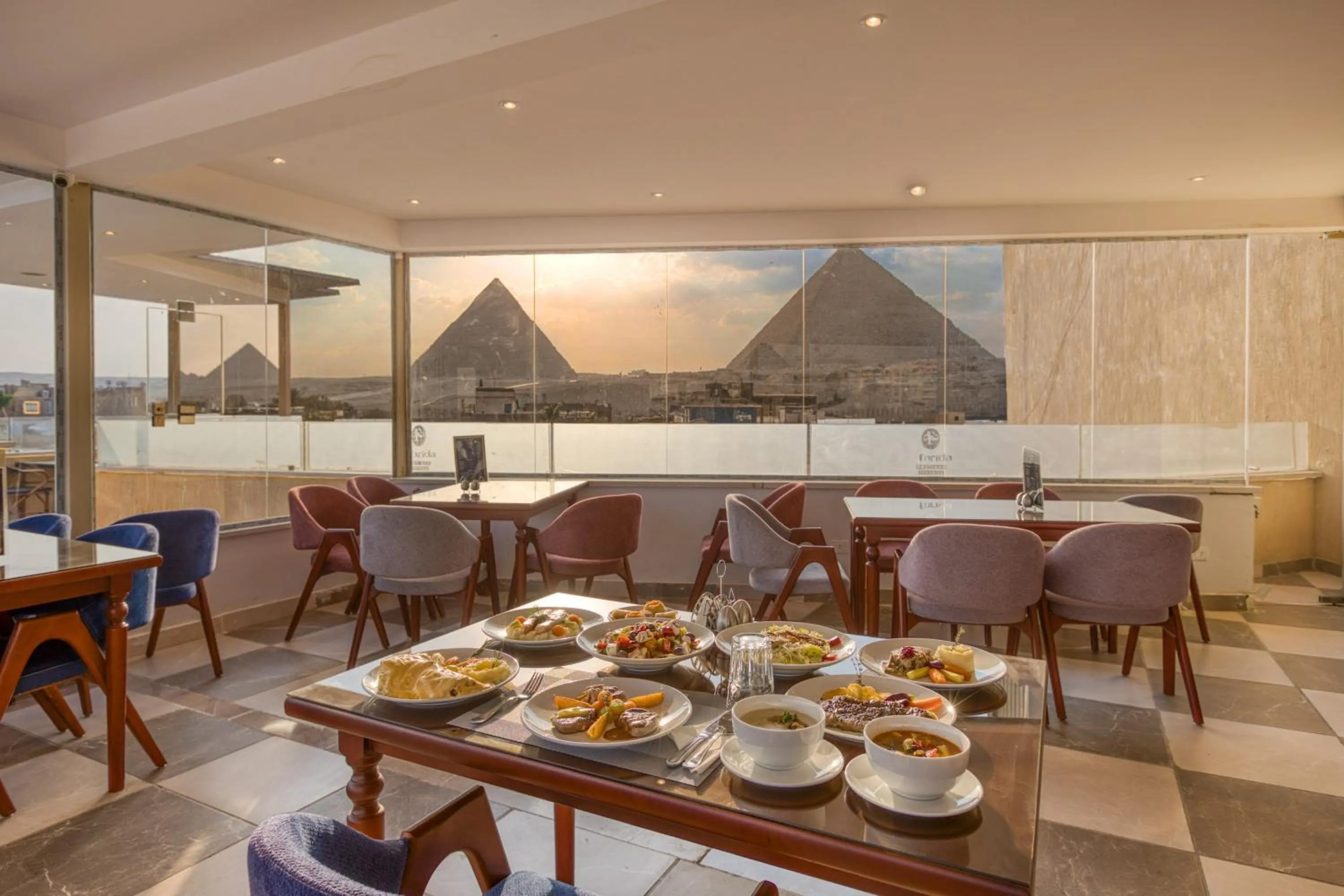 Restaurant/places to eat in AL Farida Boutique Pyramids